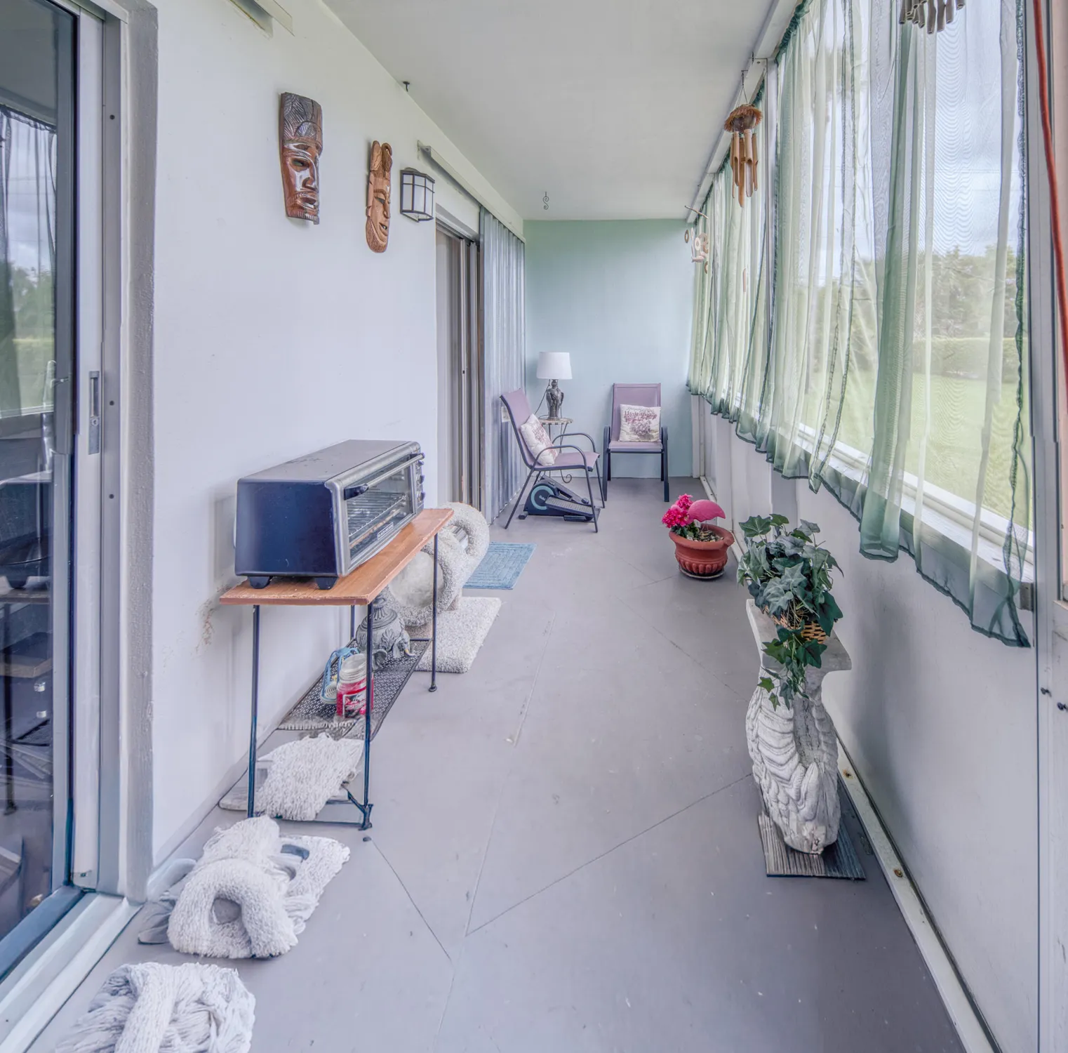 Property Slideshow image 8 of 30 | 2811 garden dr s apt 104, Lake Worth Beach, FL, 33461