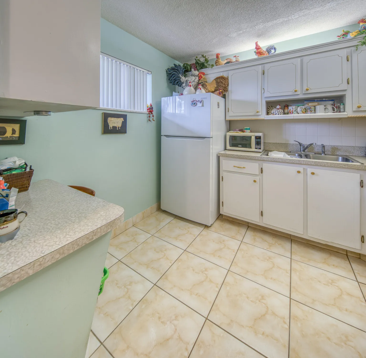 Property Slideshow image 14 of 30 | 2811 garden dr s apt 104, Lake Worth Beach, FL, 33461