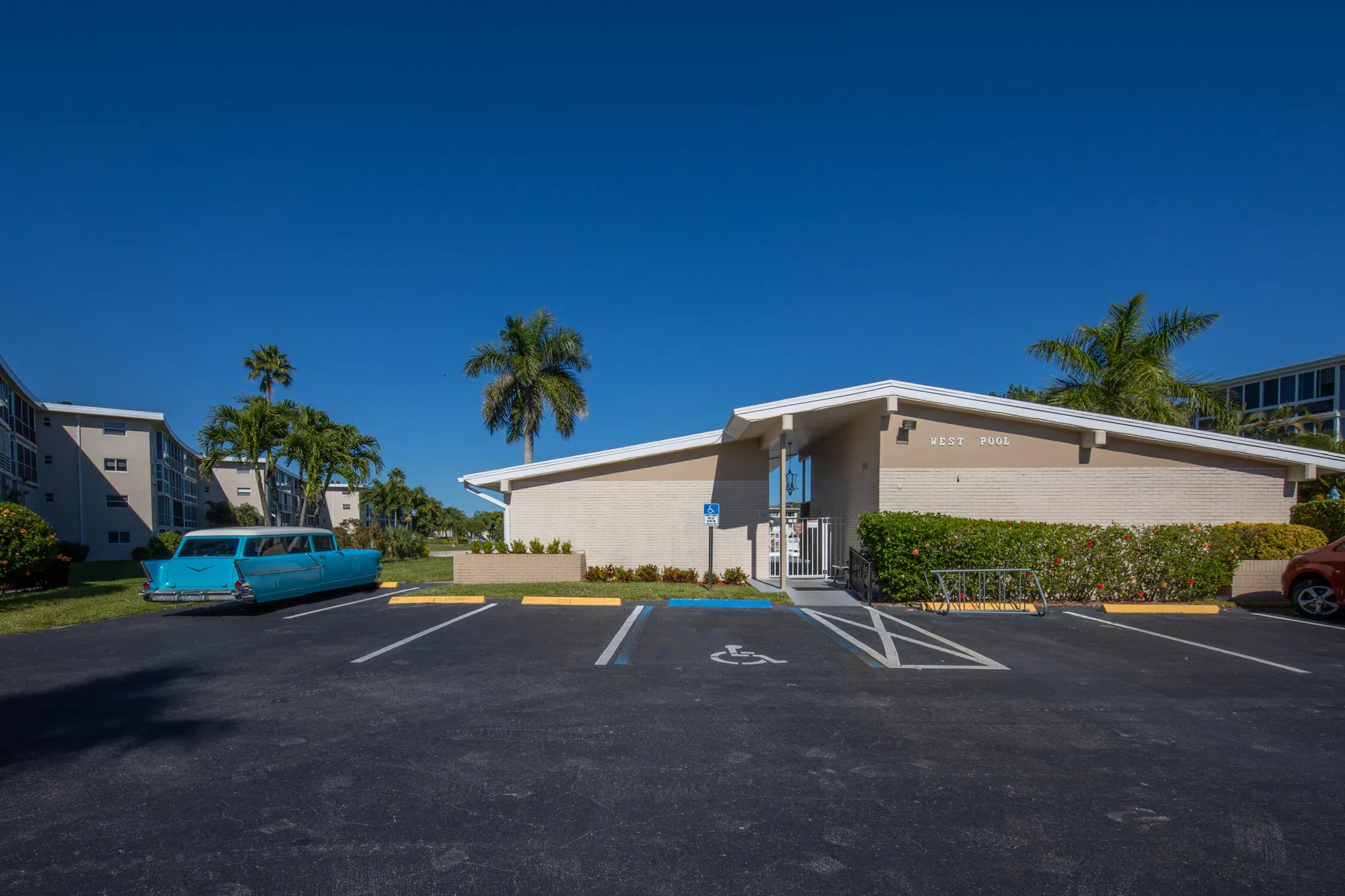 Property Slideshow image 24 of 30 | 2811 garden dr s apt 104, Lake Worth Beach, FL, 33461