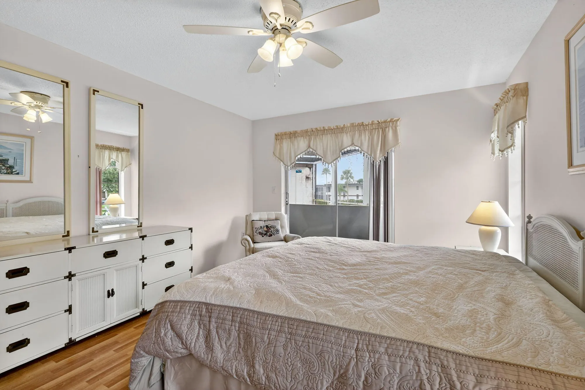 Property Slideshow image 10 of 20 | 6 greenway vlg 210, Royal Palm Beach, FL, 33411