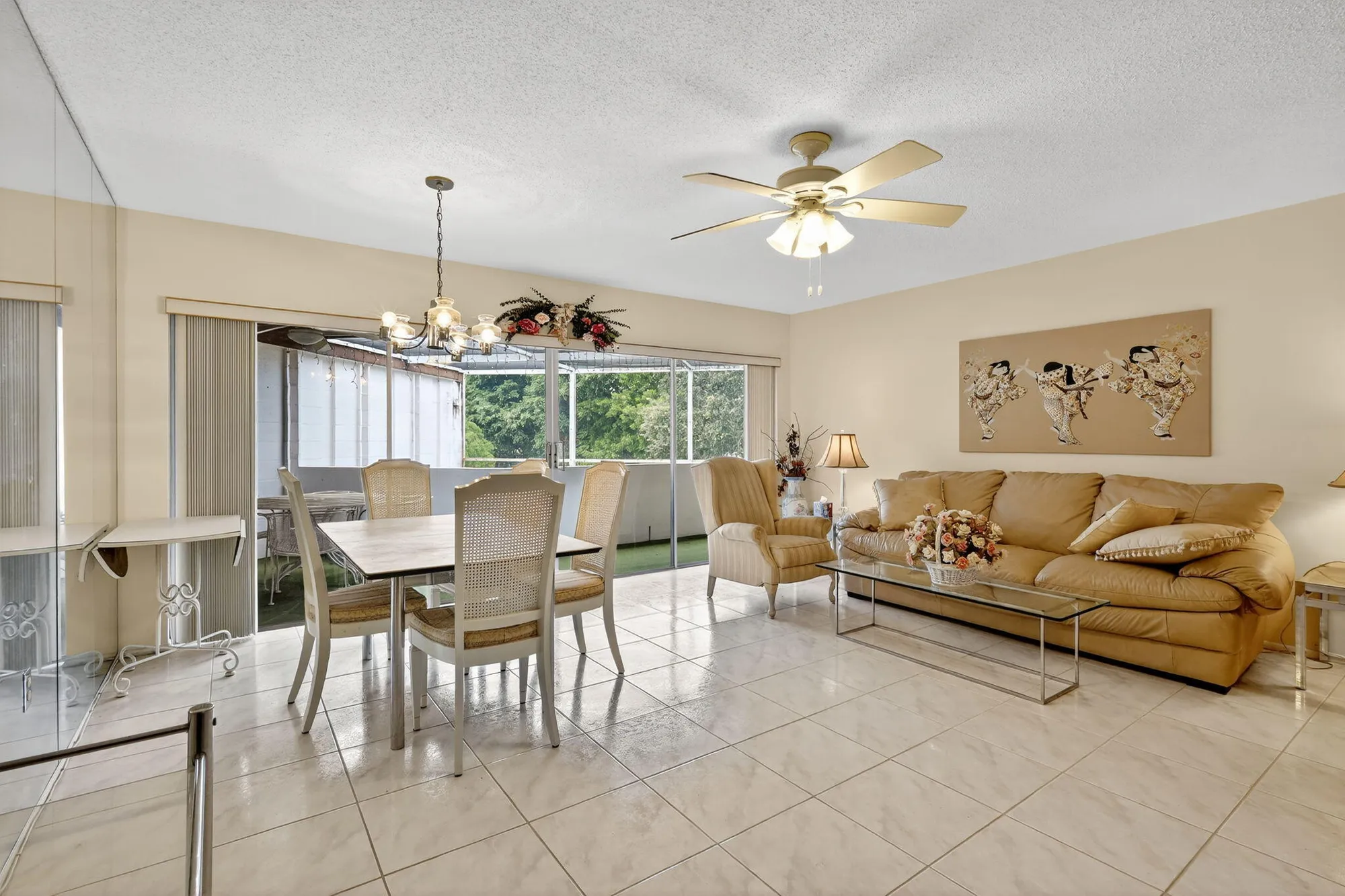 Property Slideshow image 5 of 20 | 6 greenway vlg 210, Royal Palm Beach, FL, 33411