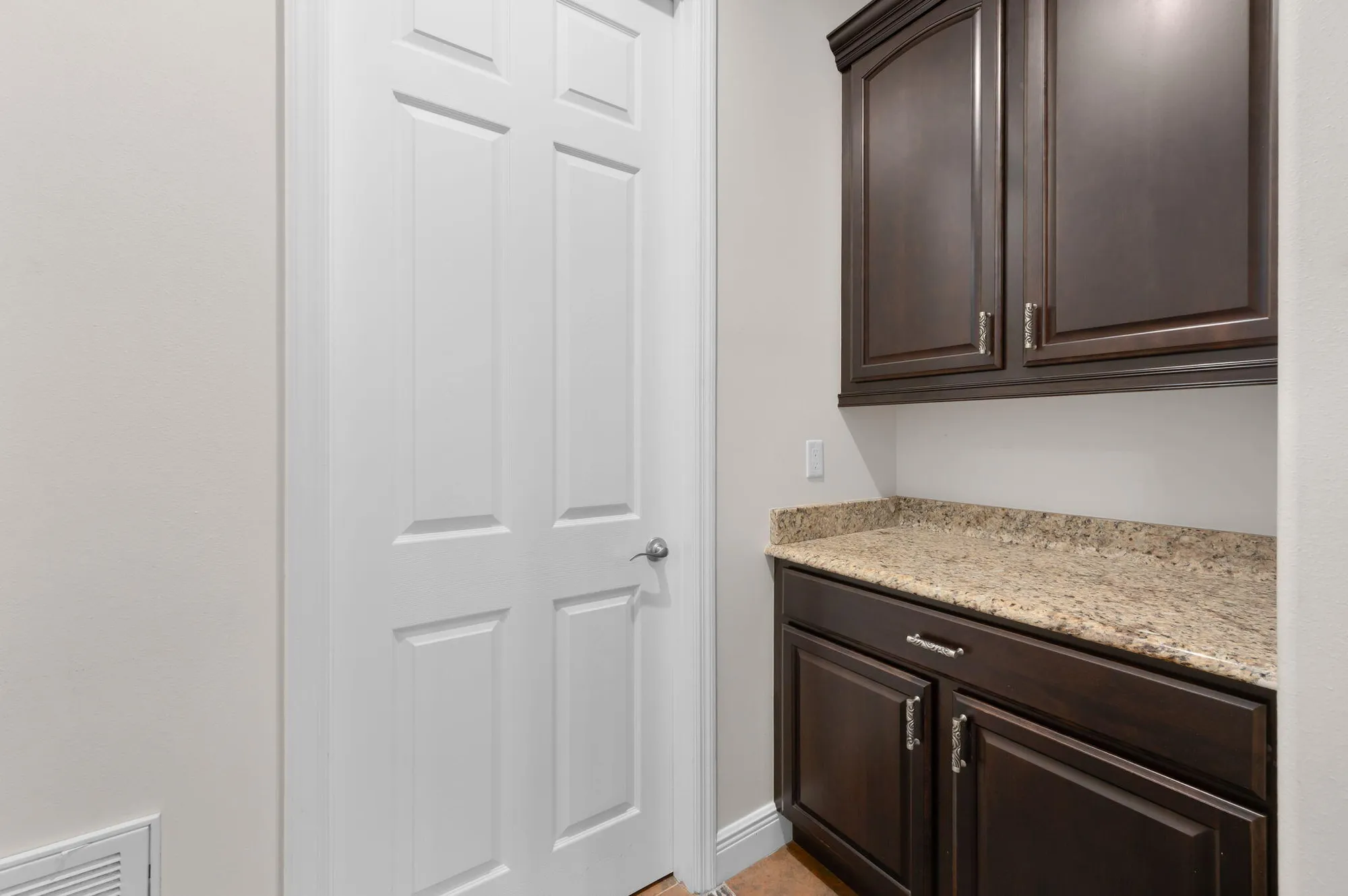 Property Slideshow image 6 of 37 | 11708 sw mountain ash cir, Port Saint Lucie, FL, 34987