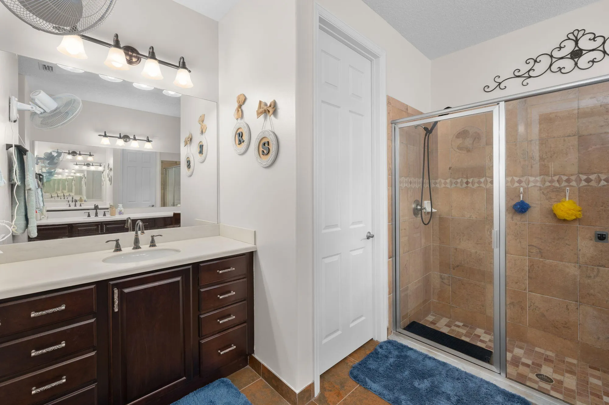 Property Slideshow image 13 of 37 | 11708 sw mountain ash cir, Port Saint Lucie, FL, 34987
