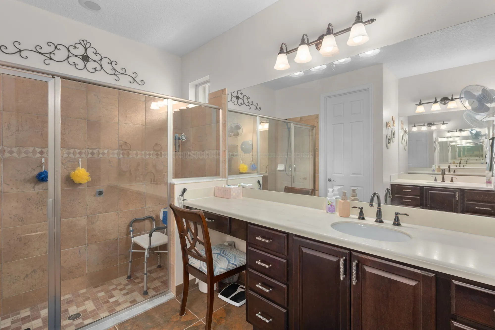 Property Slideshow image 12 of 37 | 11708 sw mountain ash cir, Port Saint Lucie, FL, 34987