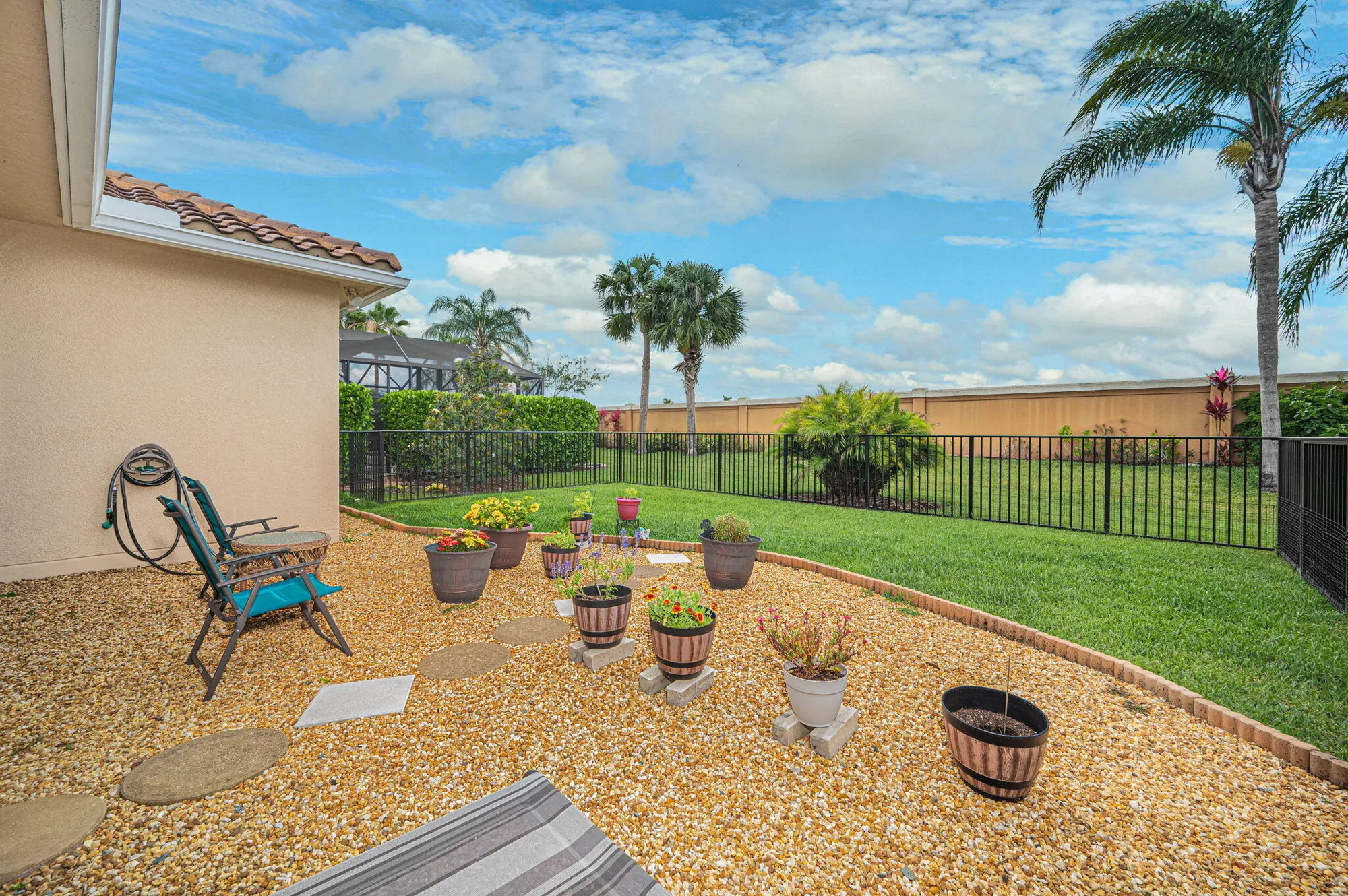 Property Slideshow image 17 of 37 | 11708 sw mountain ash cir, Port Saint Lucie, FL, 34987