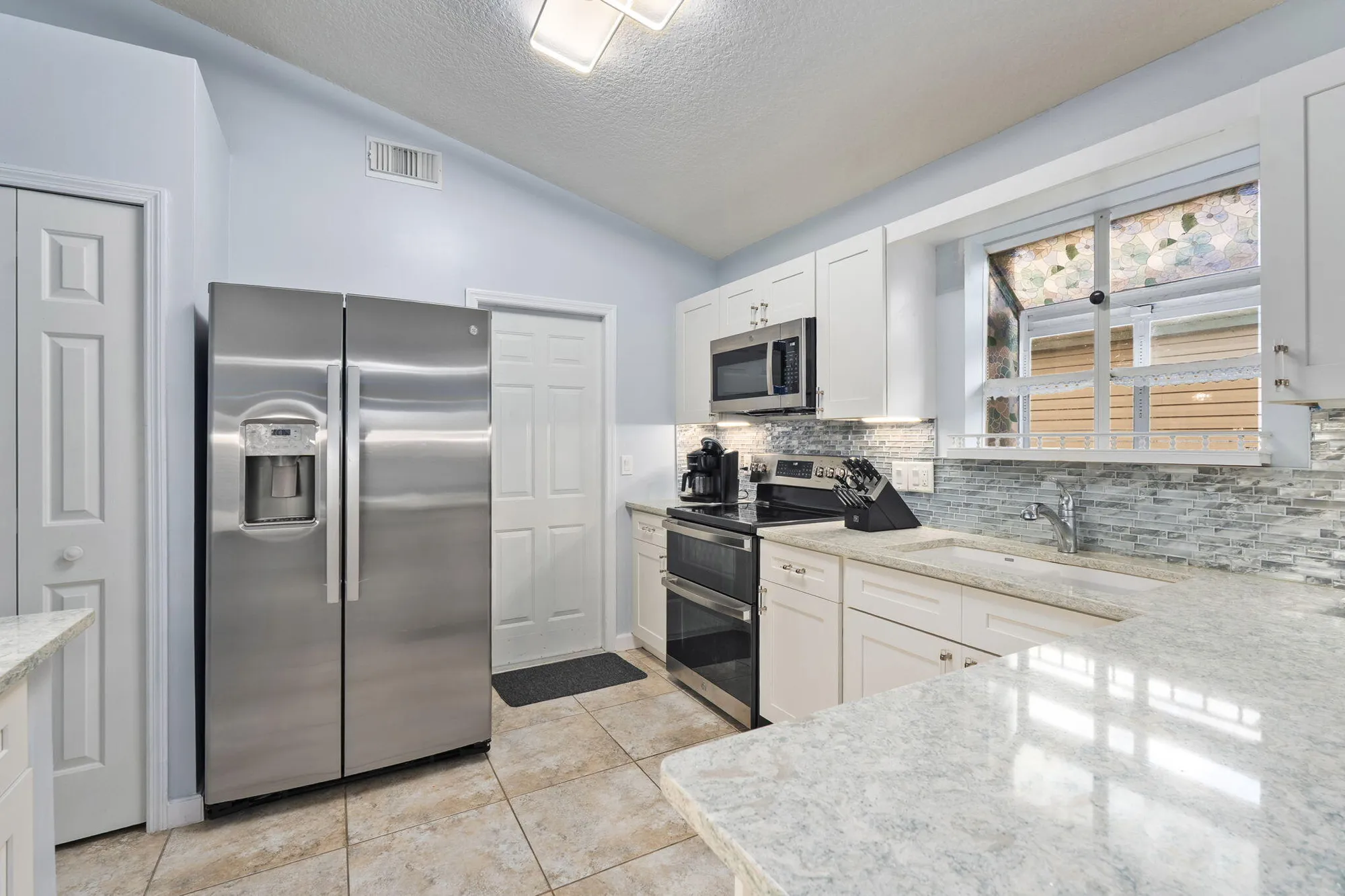Property Slideshow image 18 of 60 | 556 paurotis ln, Fort Pierce, FL, 34982