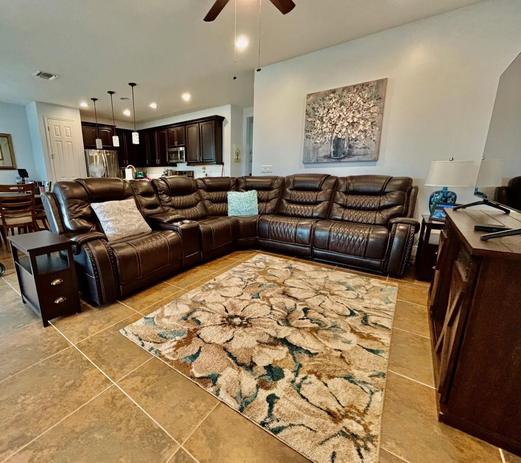 Property Slideshow image 9 of 37 | 11708 sw mountain ash cir, Port Saint Lucie, FL, 34987