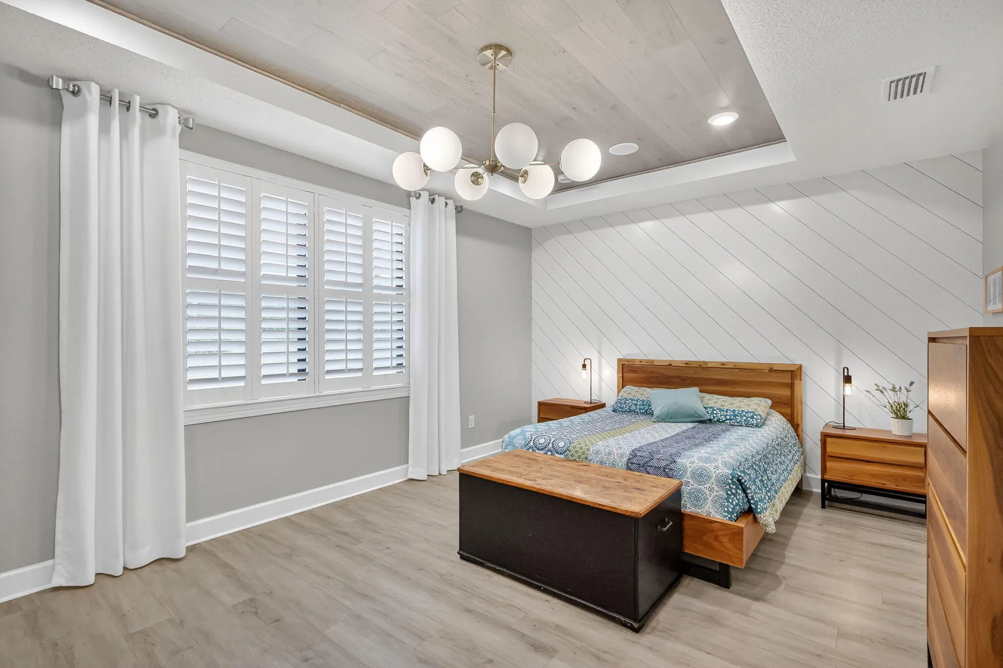 Property Slideshow image 18 of 48 | 4881 overton cir, Vero Beach, FL, 32967