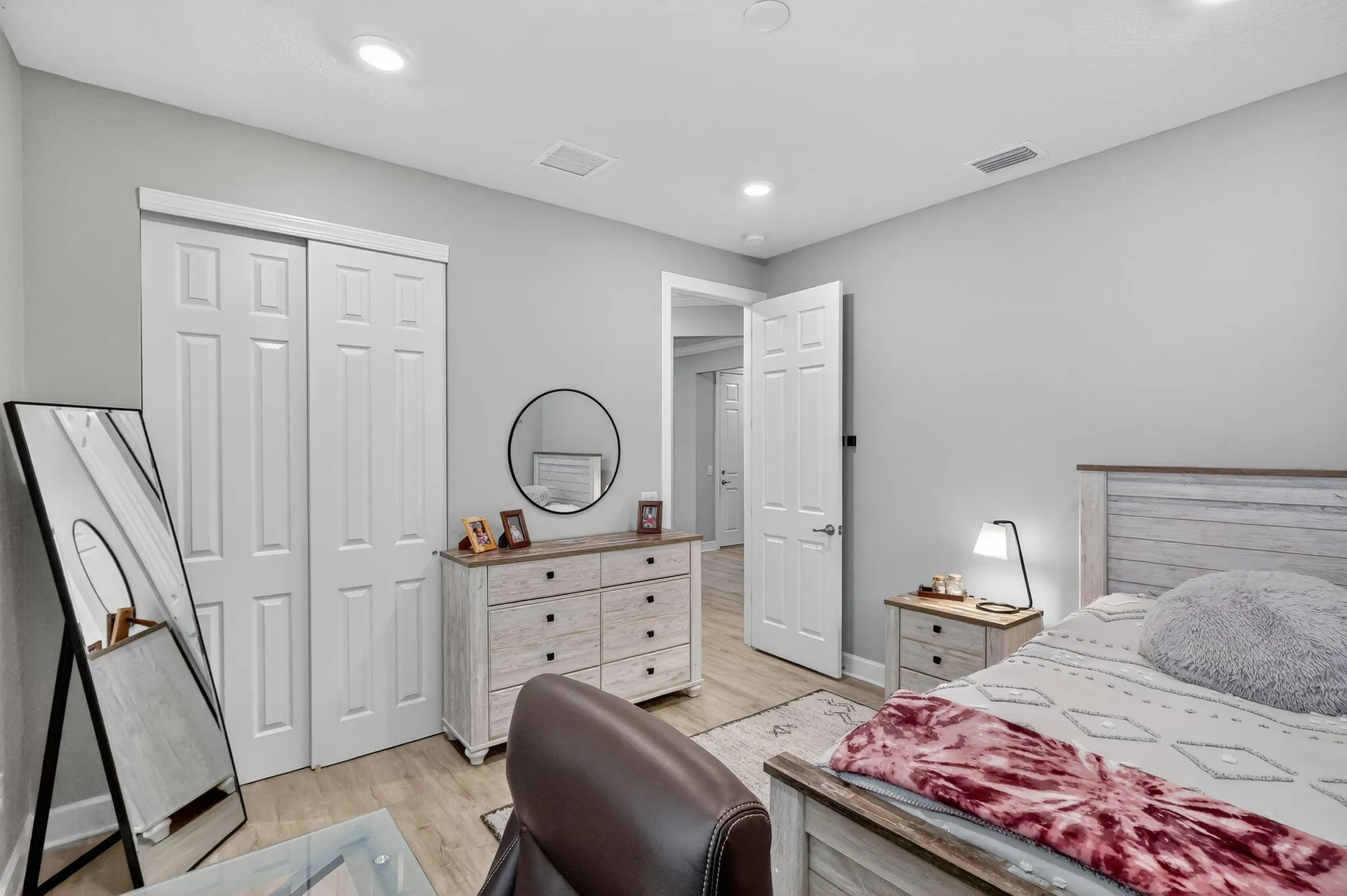 Property Slideshow image 25 of 48 | 4881 overton cir, Vero Beach, FL, 32967