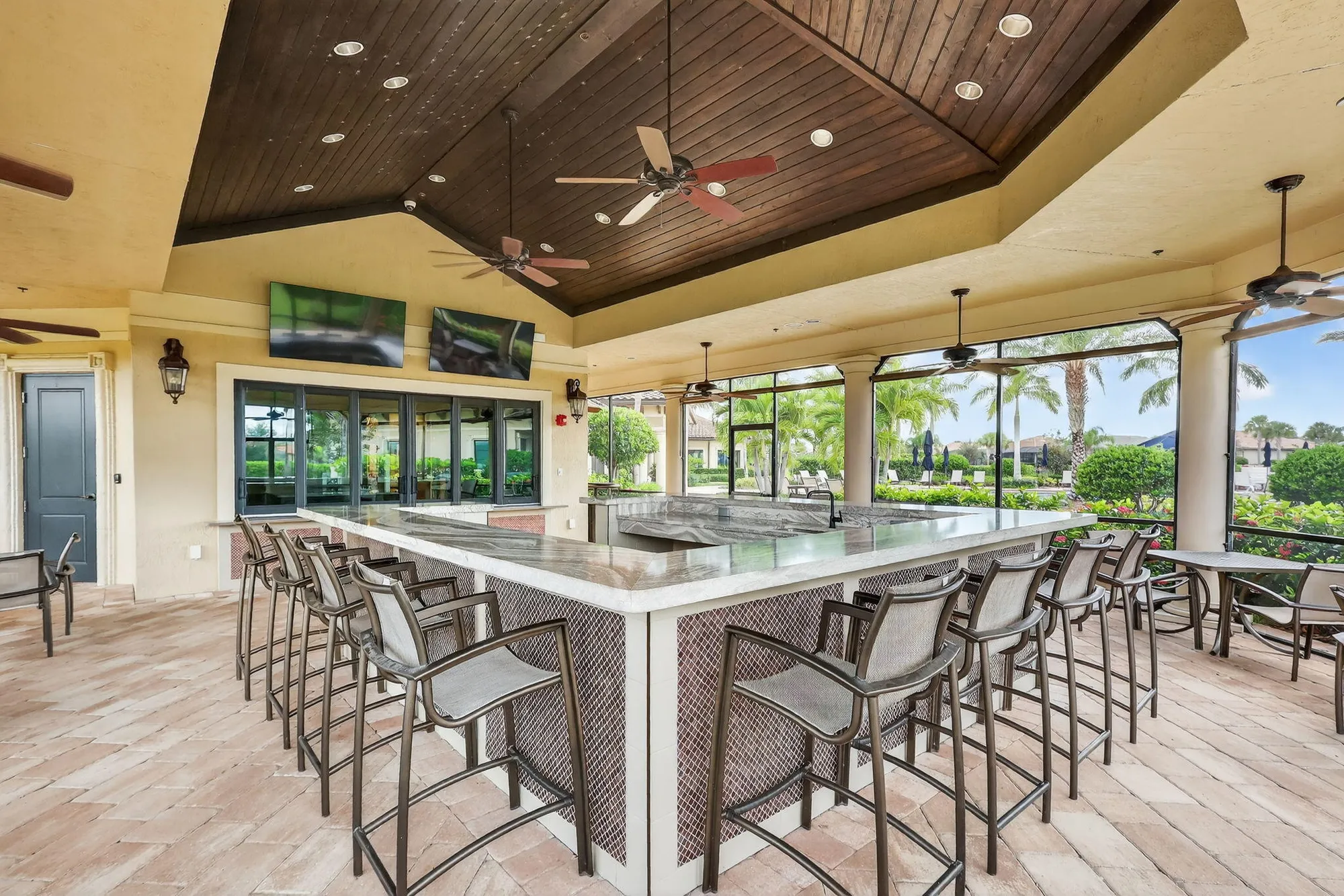 Property Slideshow image 37 of 48 | 4881 overton cir, Vero Beach, FL, 32967