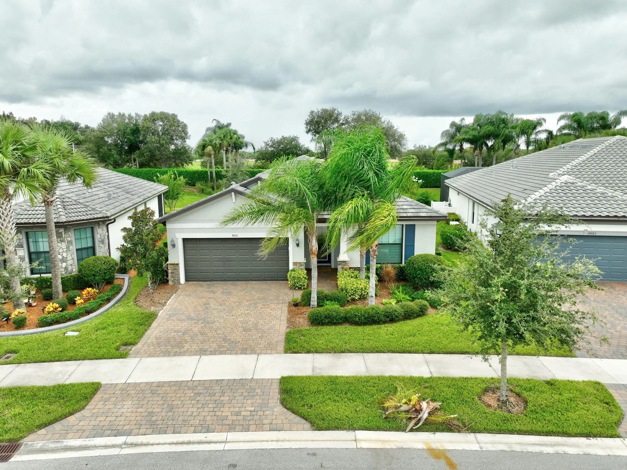 Property Slideshow image 39 of 48 | 4881 overton cir, Vero Beach, FL, 32967