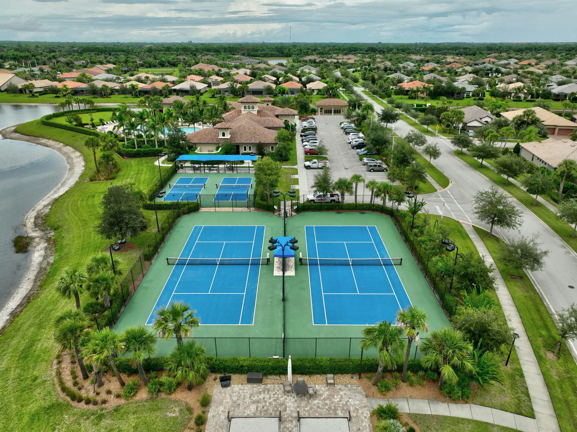 Property Slideshow image 44 of 48 | 4881 overton cir, Vero Beach, FL, 32967