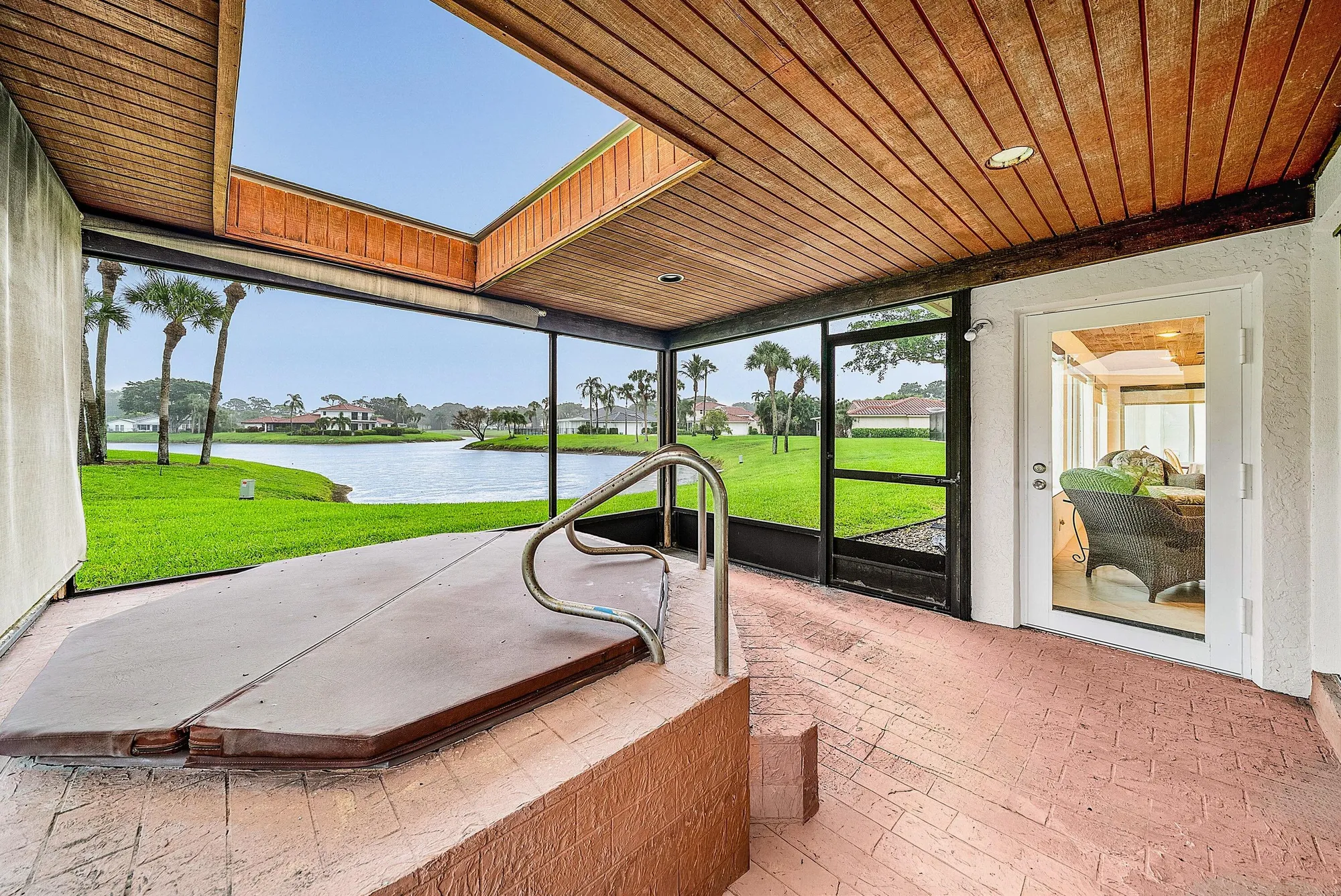 Property Slideshow image 30 of 67 | 6 woods ln 60, Boynton Beach, FL, 33436