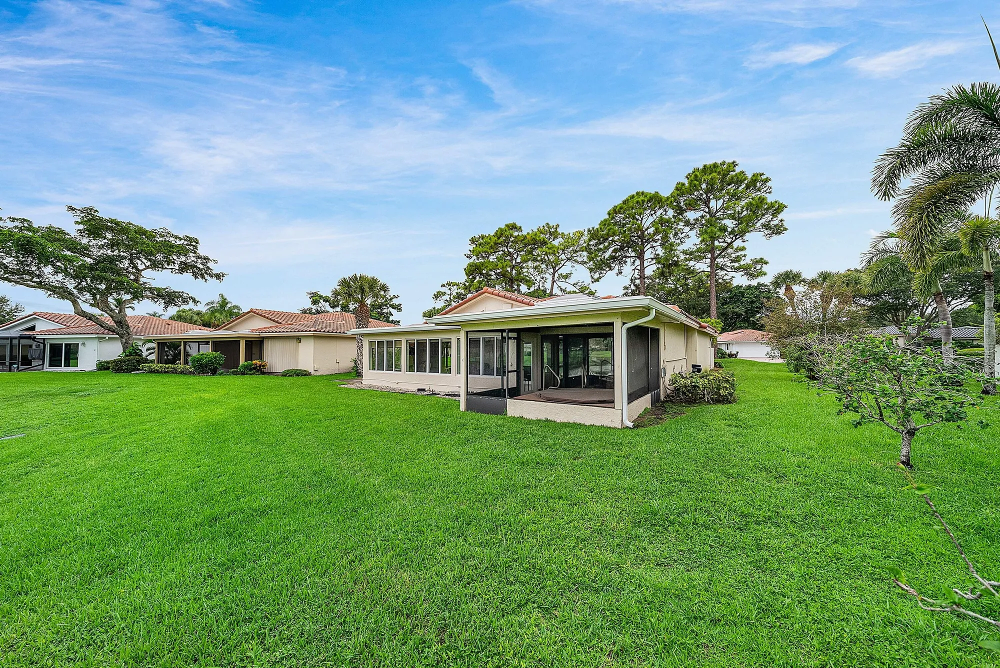 Property Slideshow image 34 of 67 | 6 woods ln 60, Boynton Beach, FL, 33436
