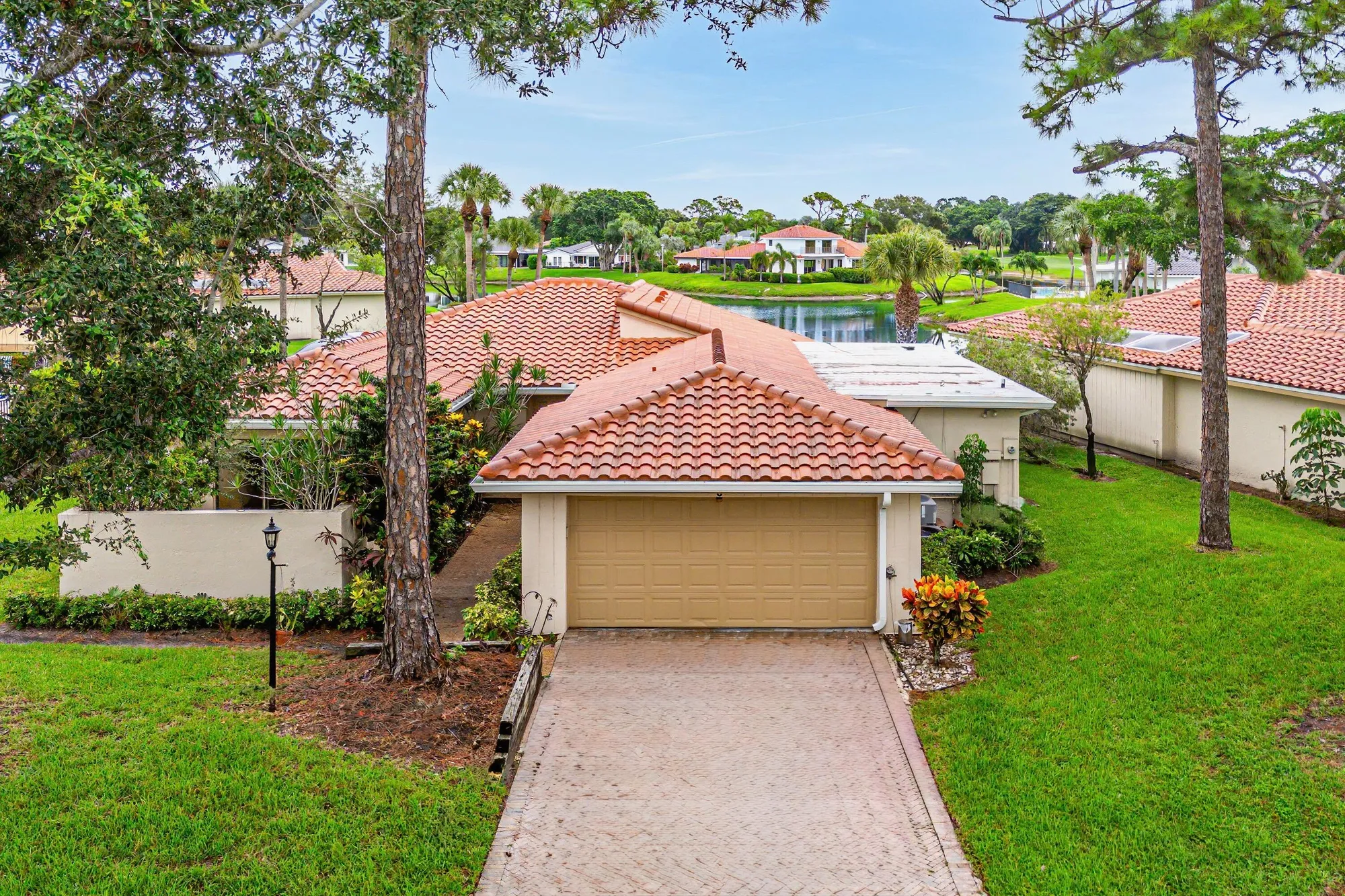 Property Slideshow image 1 of 67 | 6 woods ln 60, Boynton Beach, FL, 33436