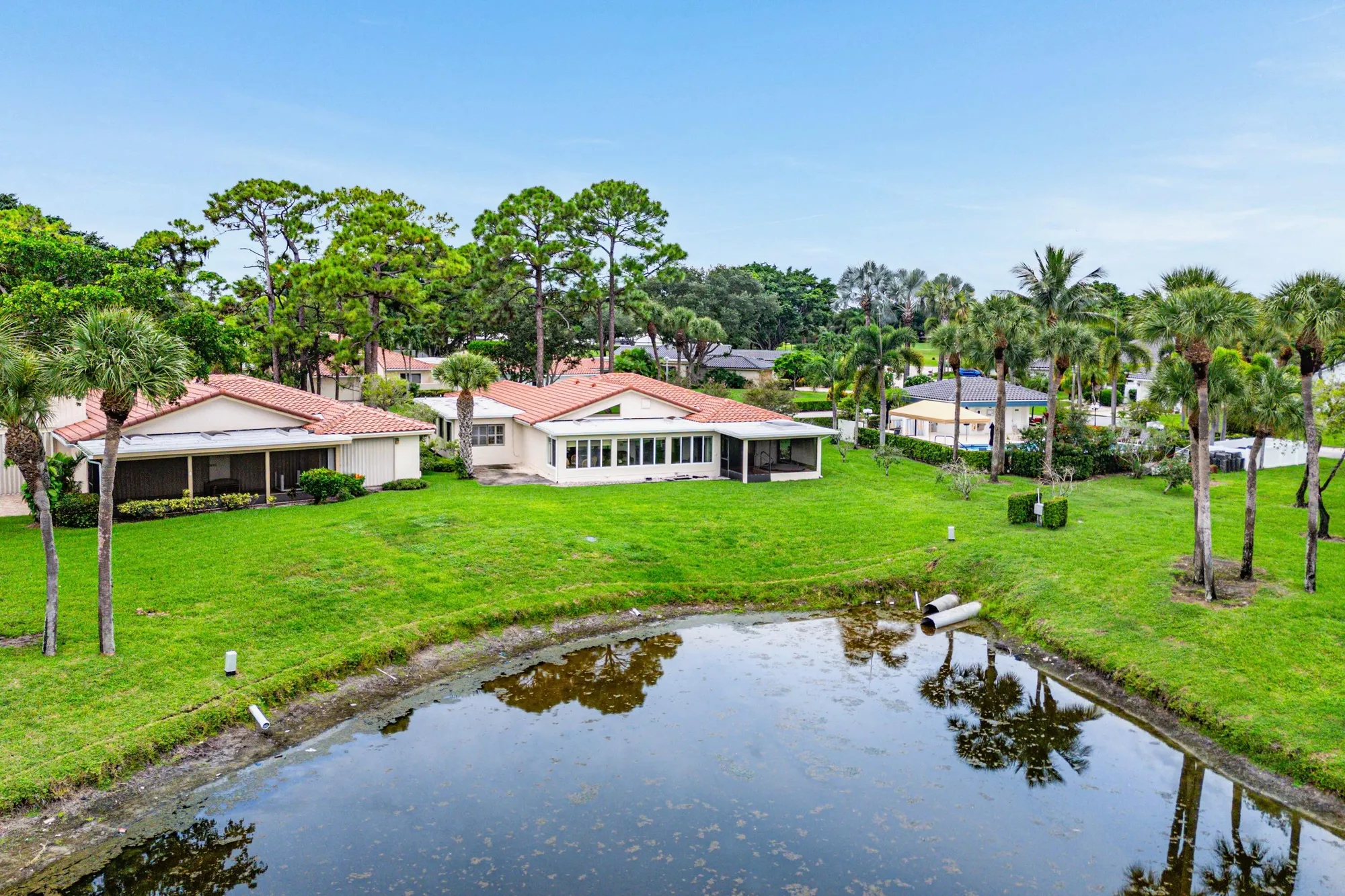 Property Slideshow image 40 of 67 | 6 woods ln 60, Boynton Beach, FL, 33436