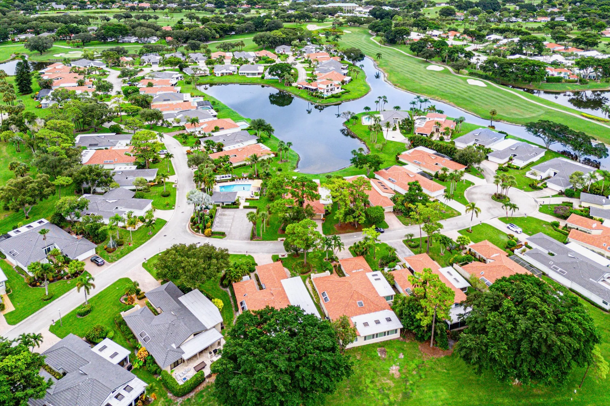Property Slideshow image 46 of 67 | 6 woods ln 60, Boynton Beach, FL, 33436