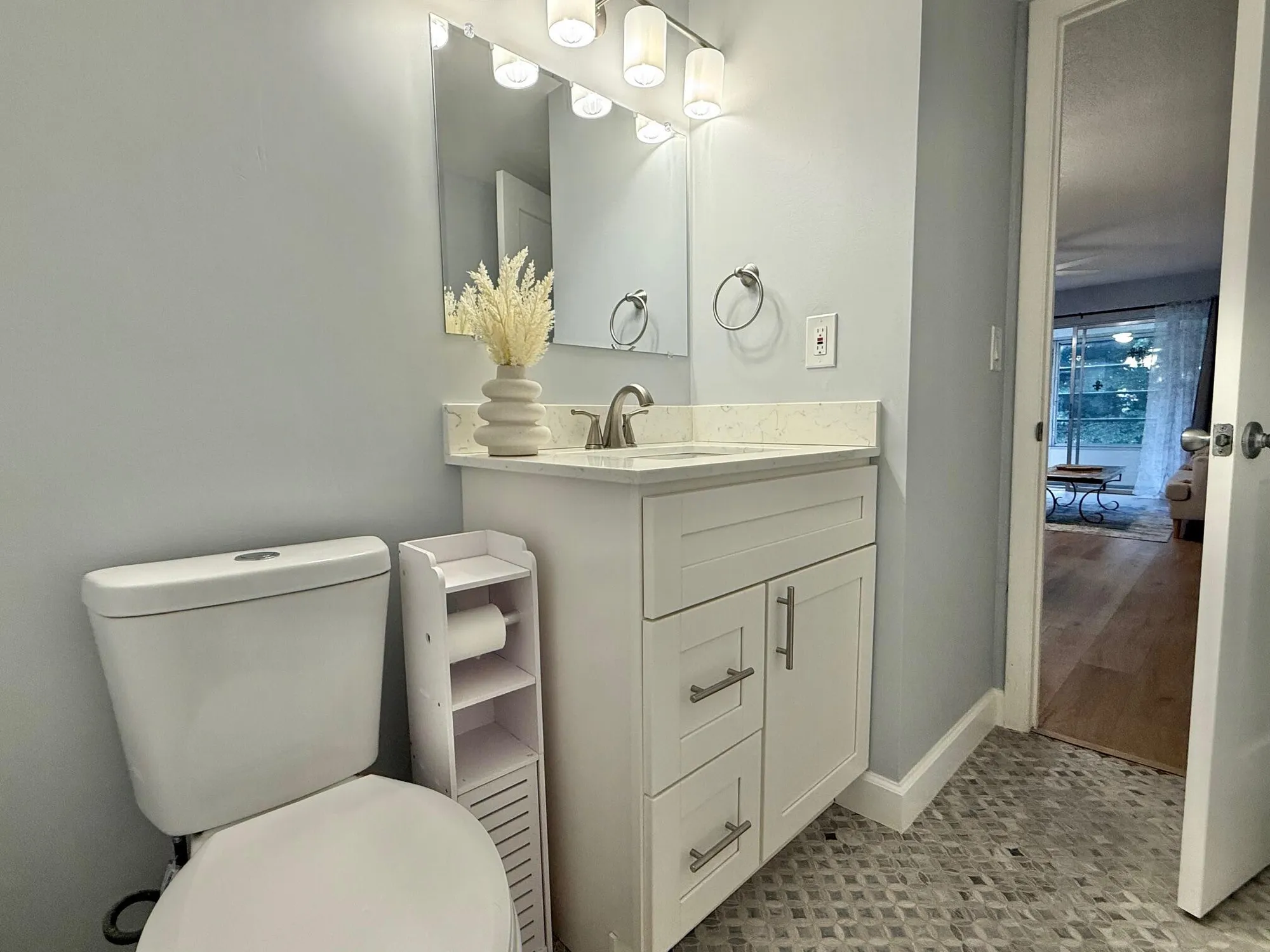 Property Slideshow image 9 of 40 | 198 lake carol dr, West Palm Beach, FL, 33411