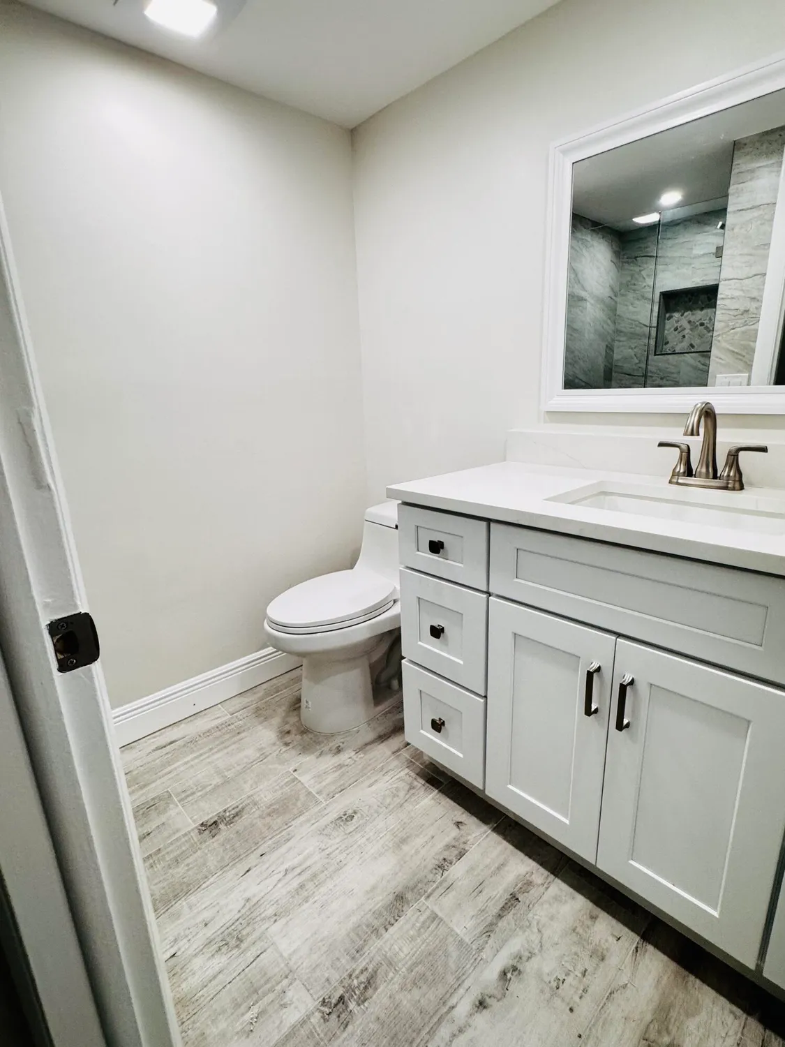 Property Slideshow image 13 of 35 | 293 flanders g, Delray Beach, FL, 33484