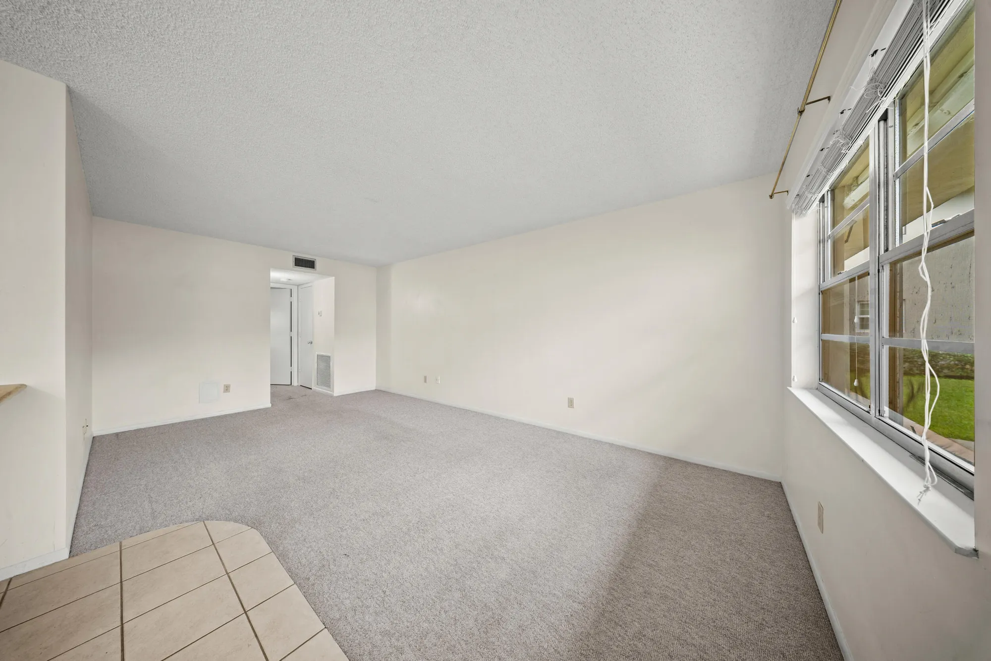 Property Slideshow image 4 of 33 | 8 lake vista trl 103, Port Saint Lucie, FL, 34952