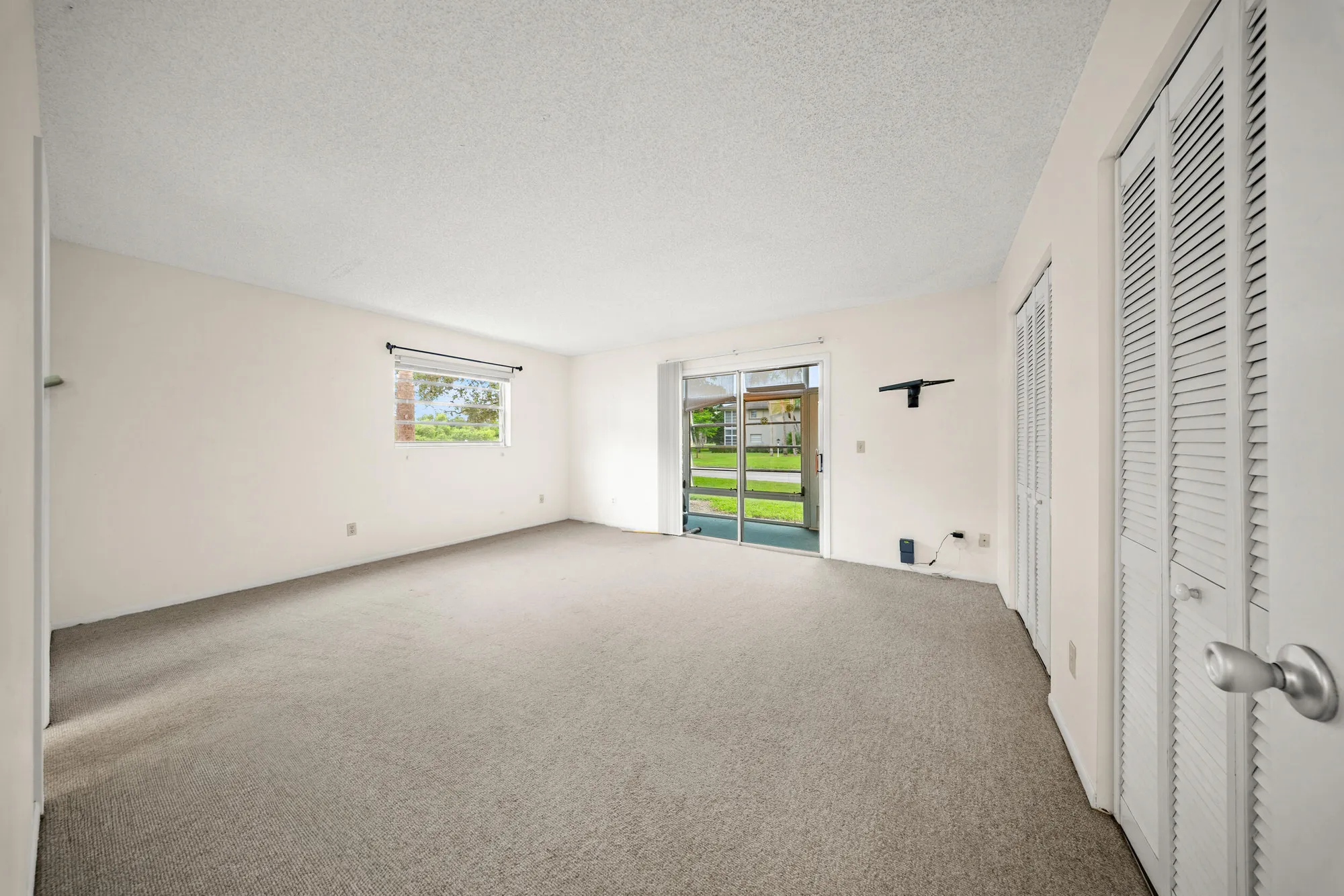 Property Slideshow image 15 of 33 | 8 lake vista trl 103, Port Saint Lucie, FL, 34952