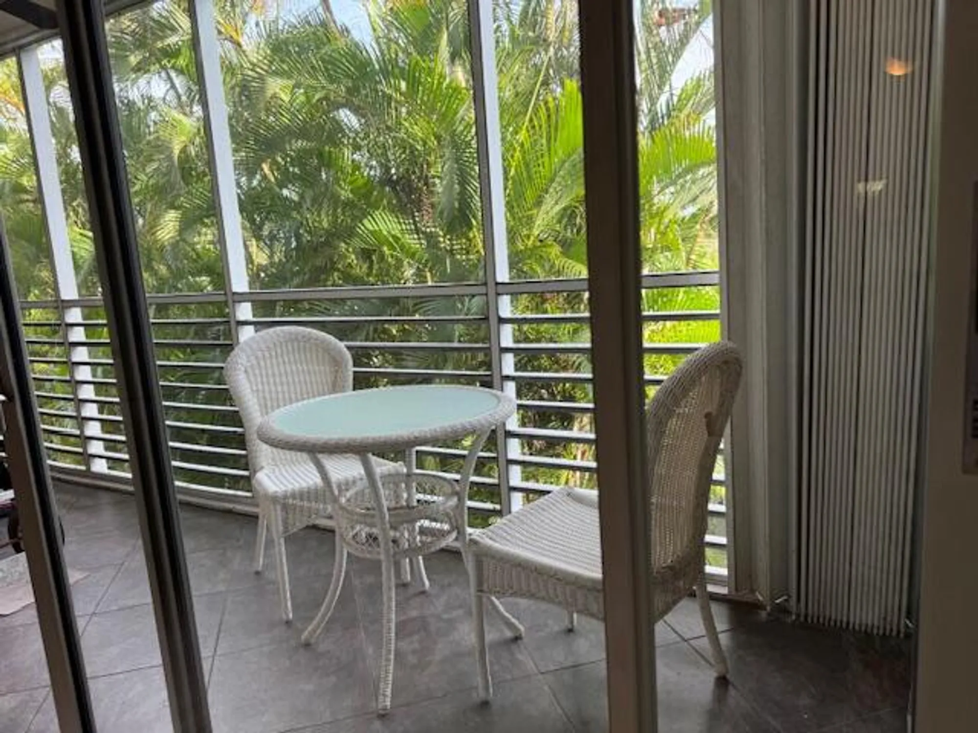 Property Slideshow image 7 of 25 | 2811 garden dr s apt 201, Palm Springs, FL, 33461