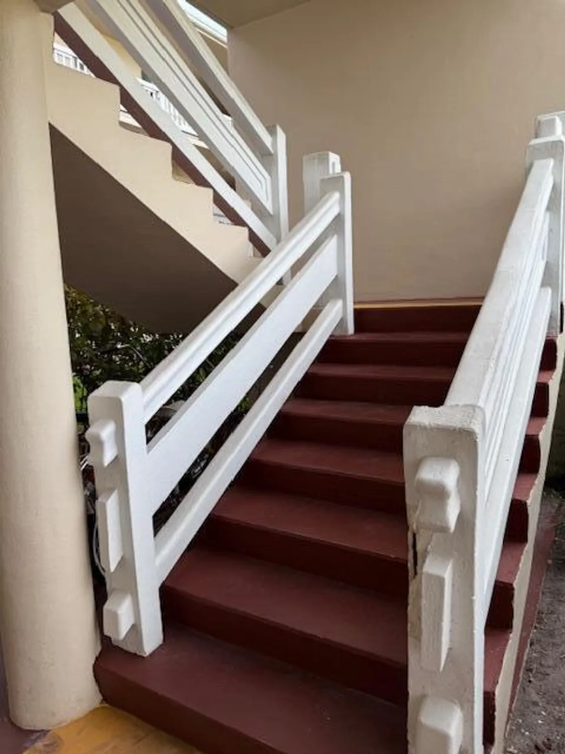 Property Slideshow image 8 of 25 | 2811 garden dr s apt 201, Palm Springs, FL, 33461