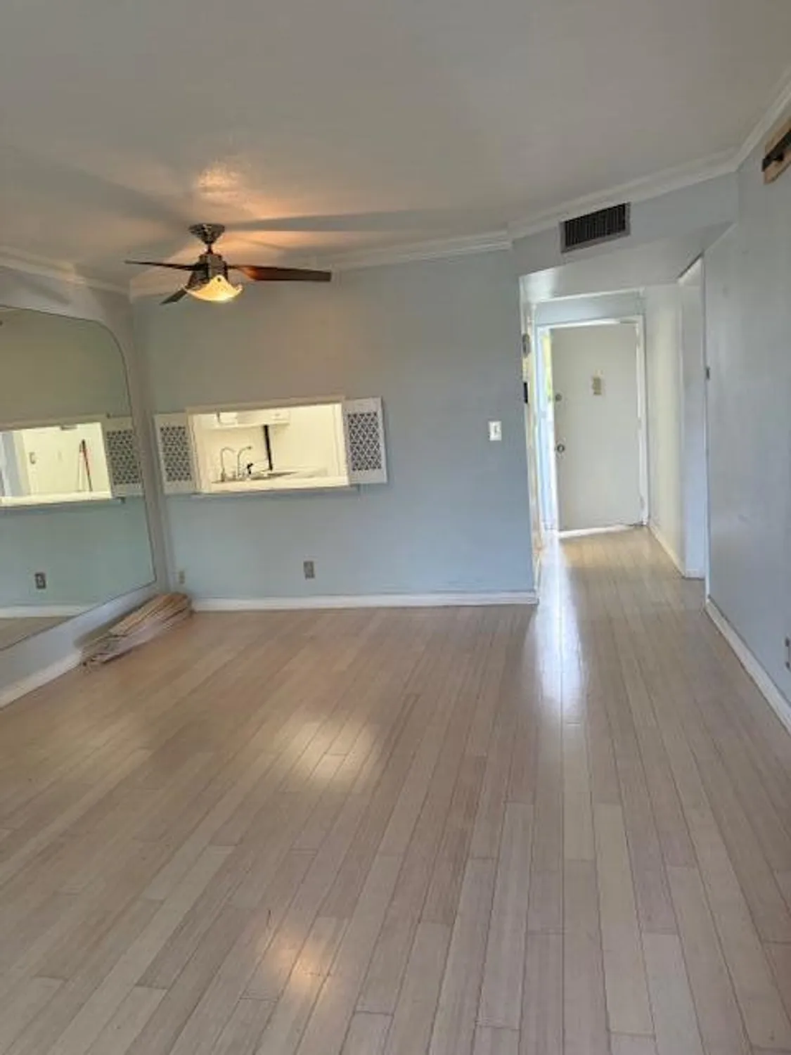 Property Slideshow image 6 of 25 | 2811 garden dr s apt 201, Palm Springs, FL, 33461