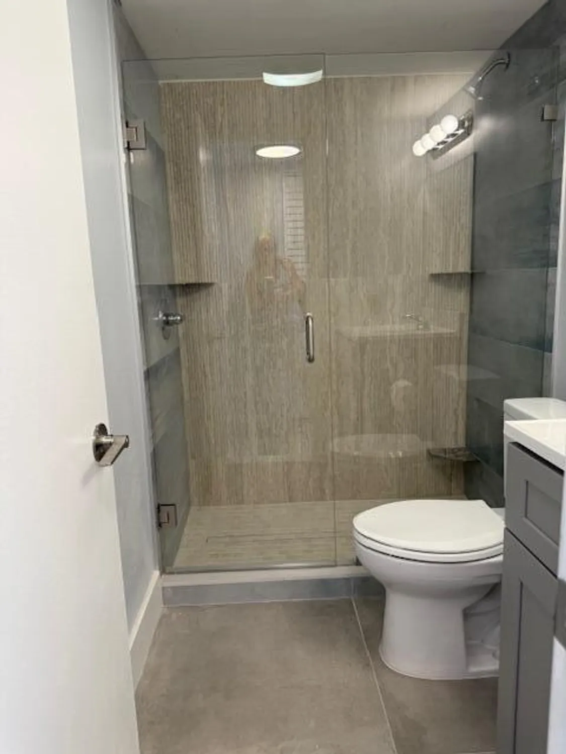 Property Slideshow image 12 of 32 | 3240 lake osborne dr 108, Lake Worth Beach, FL, 33461