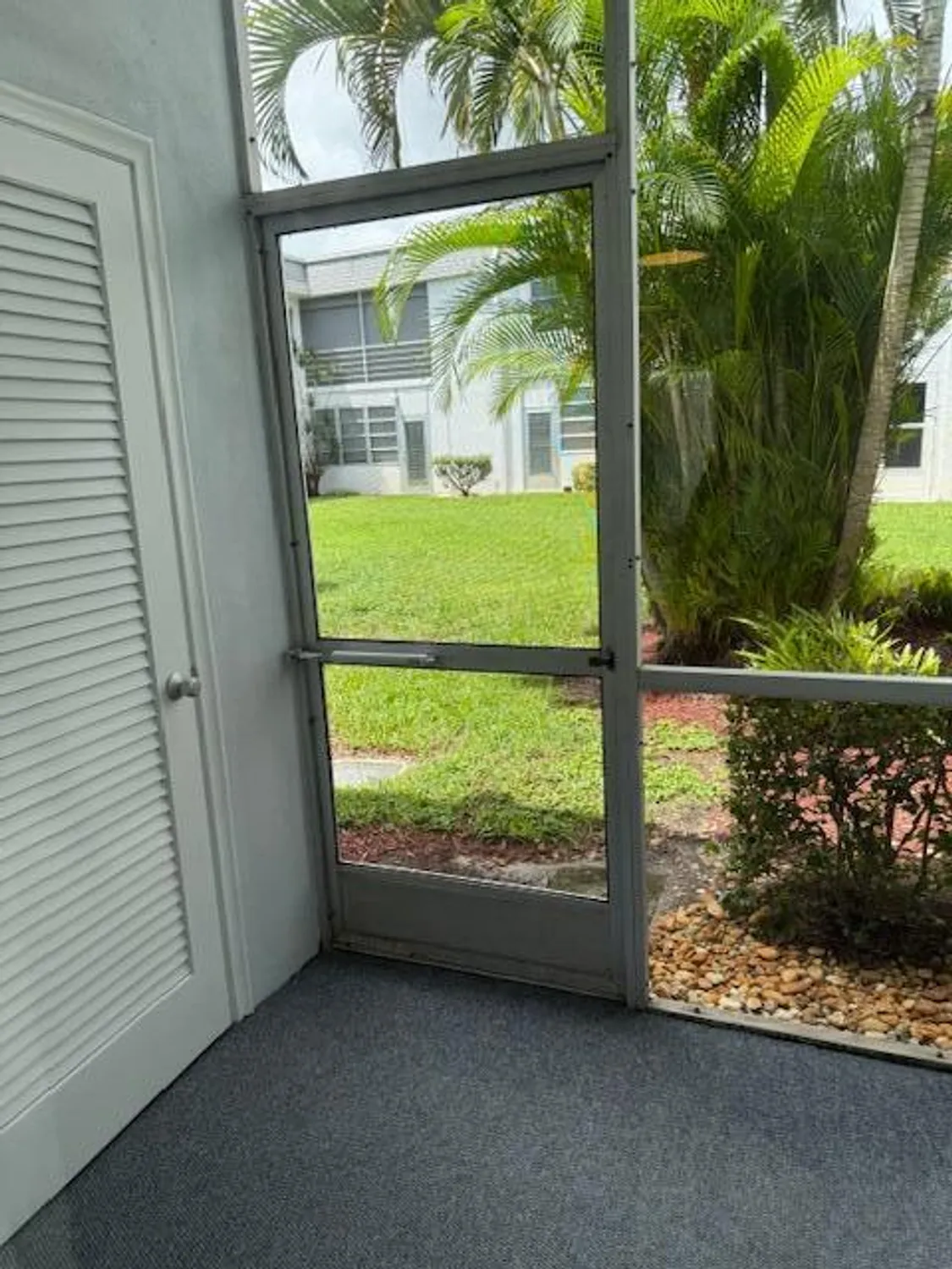 Property Slideshow image 27 of 32 | 3240 lake osborne dr 108, Lake Worth Beach, FL, 33461