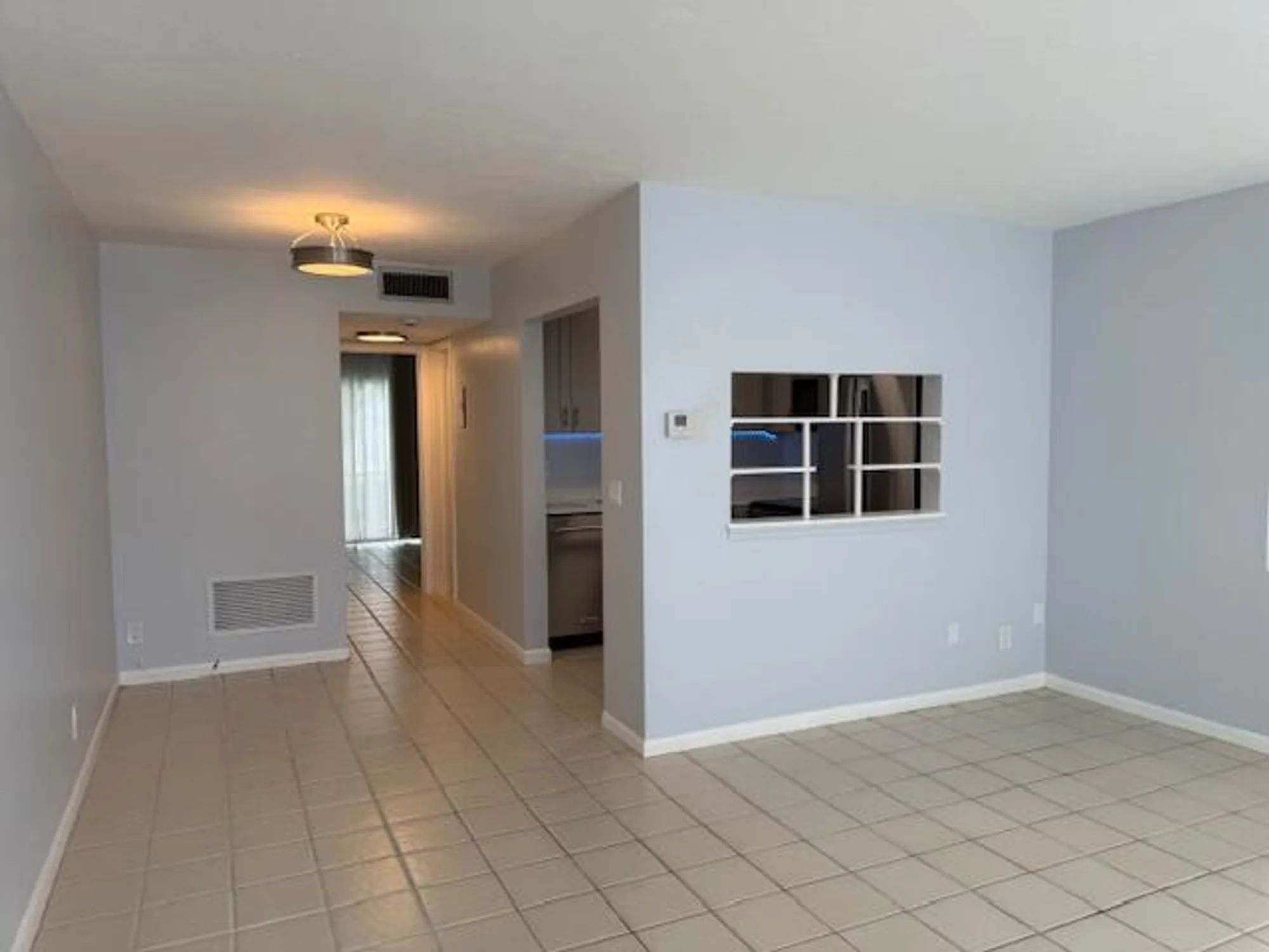 Property Slideshow image 16 of 32 | 3240 lake osborne dr 108, Lake Worth Beach, FL, 33461