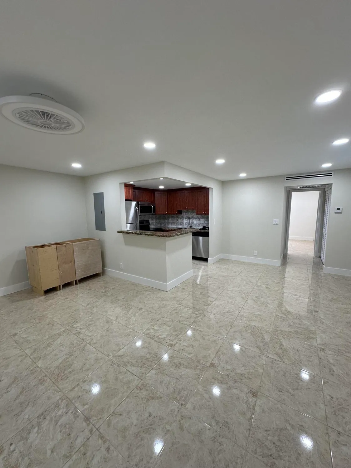 Property Slideshow image 15 of 29 | 215 flanders e unit e, Delray Beach, FL, 33484