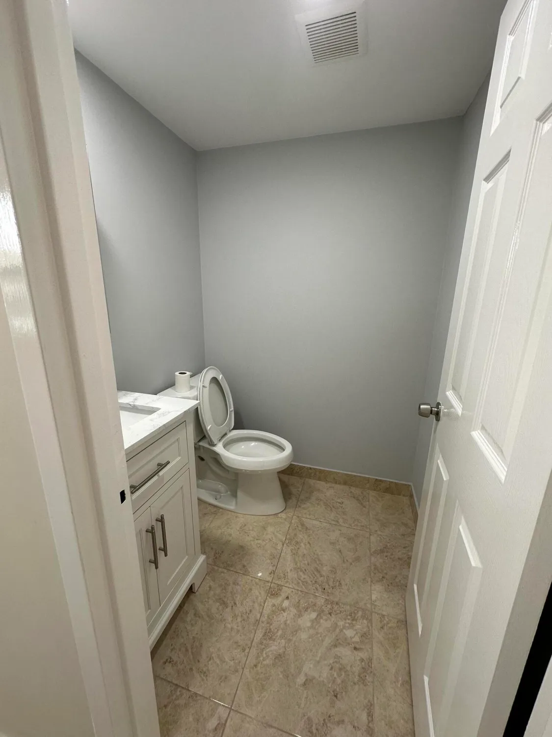 Property Slideshow image 2 of 29 | 215 flanders e unit e, Delray Beach, FL, 33484