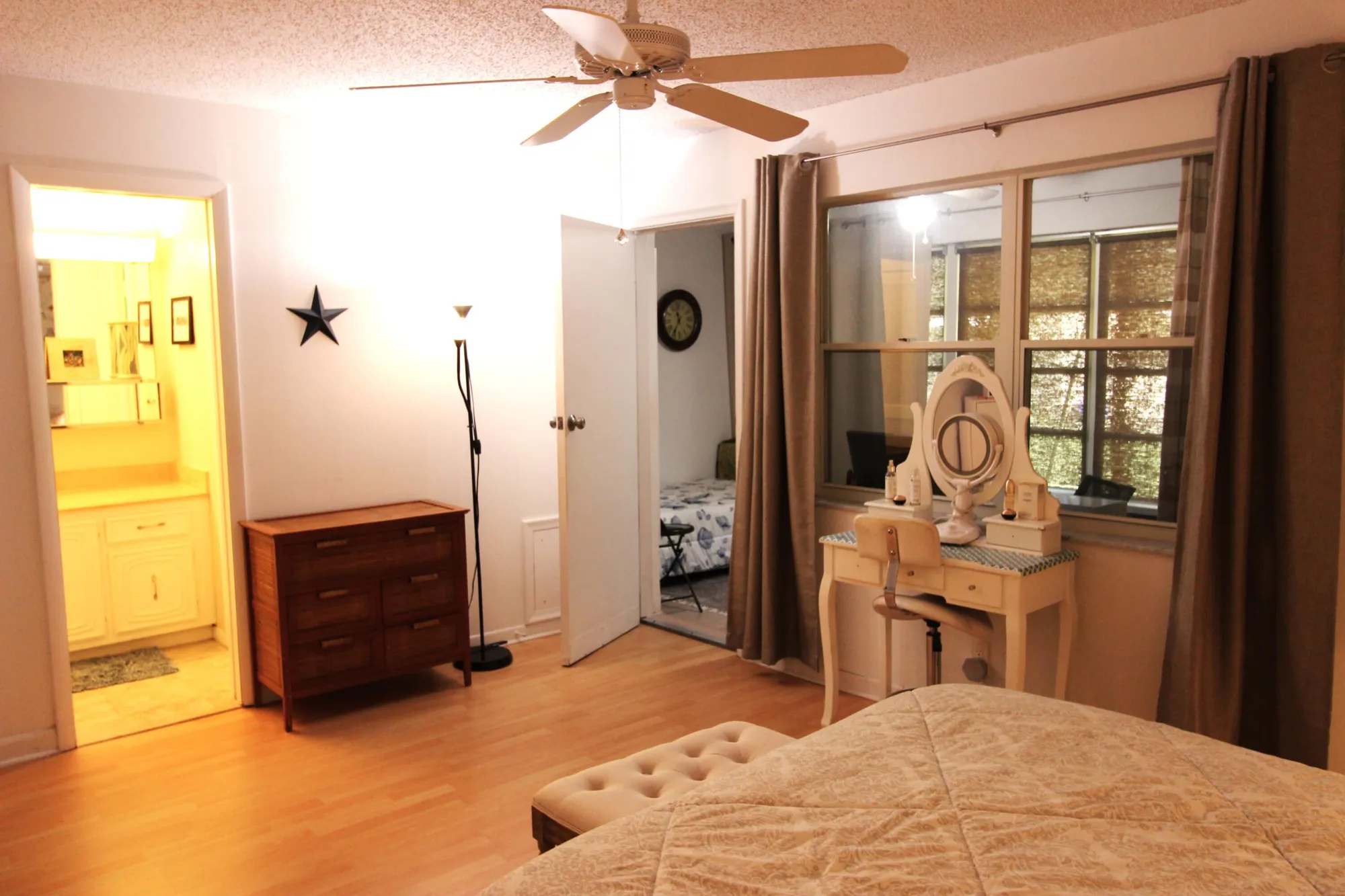 Property Slideshow image 11 of 12 | 1045 circle ter b, Delray Beach, FL, 33445