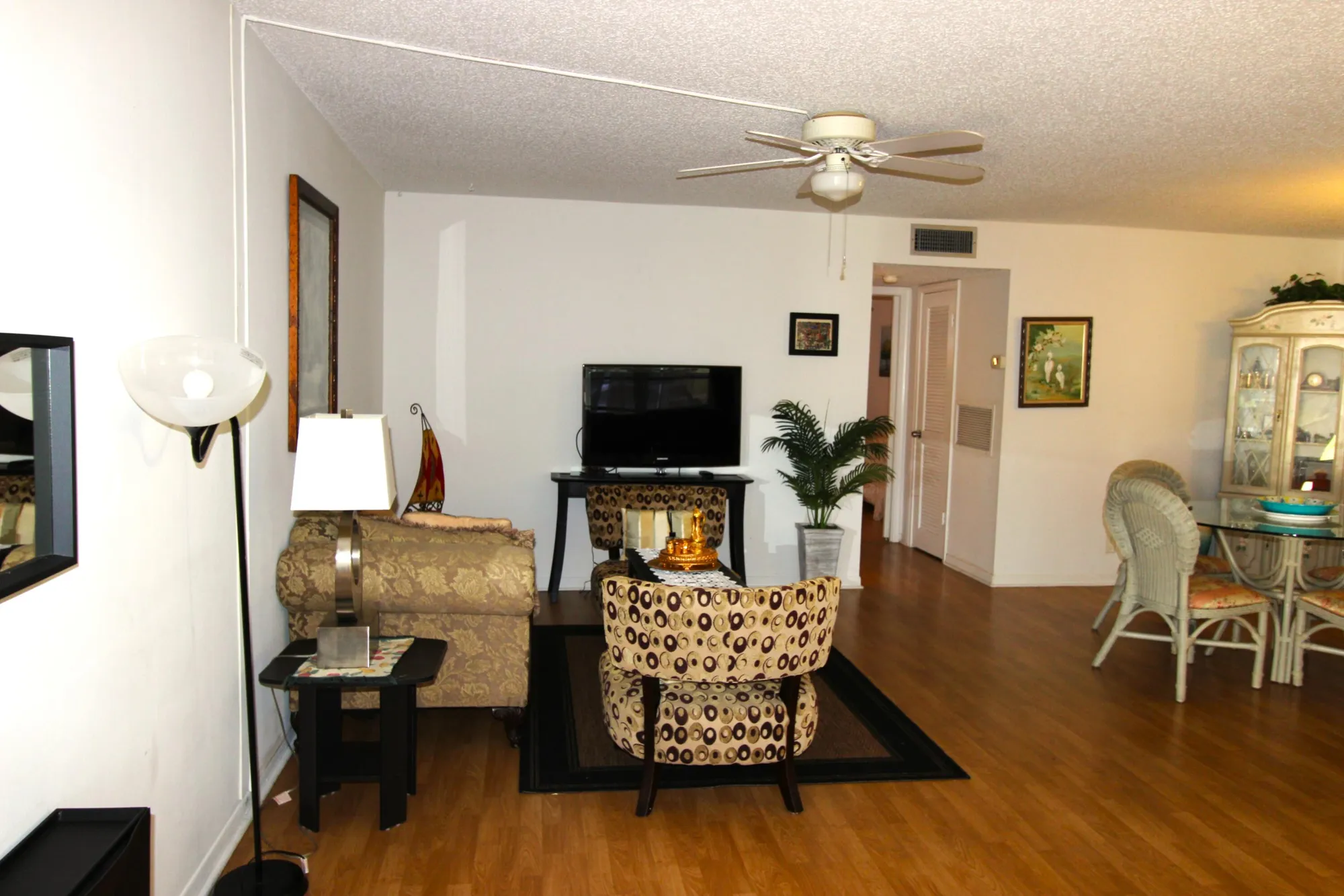 Property Slideshow image 12 of 12 | 1045 circle ter b, Delray Beach, FL, 33445