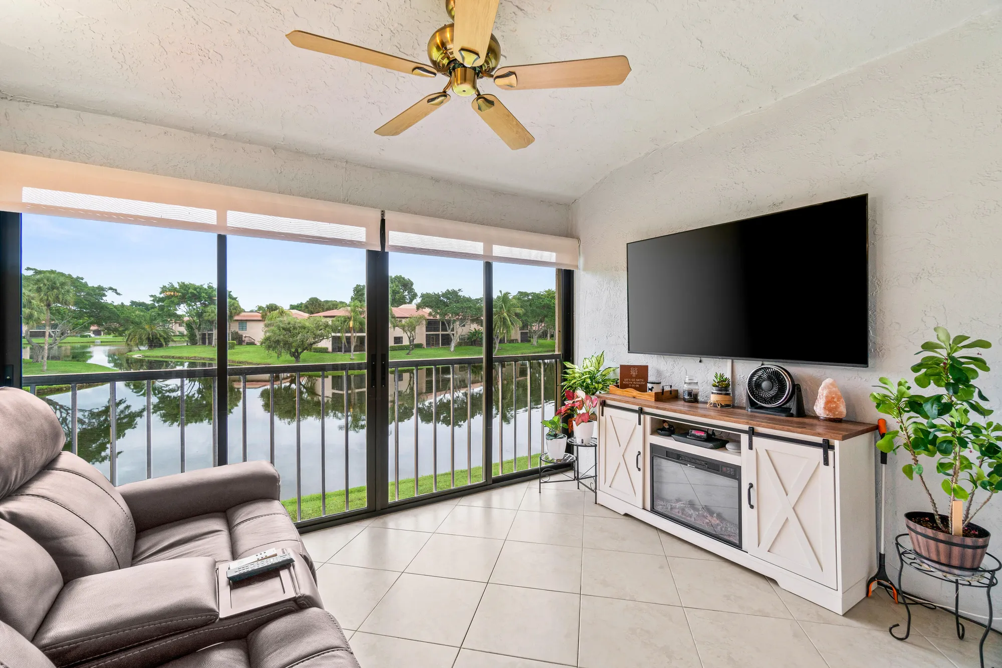 Property Slideshow image 26 of 44 | 9285 vista del lago d, Boca Raton, FL, 33428