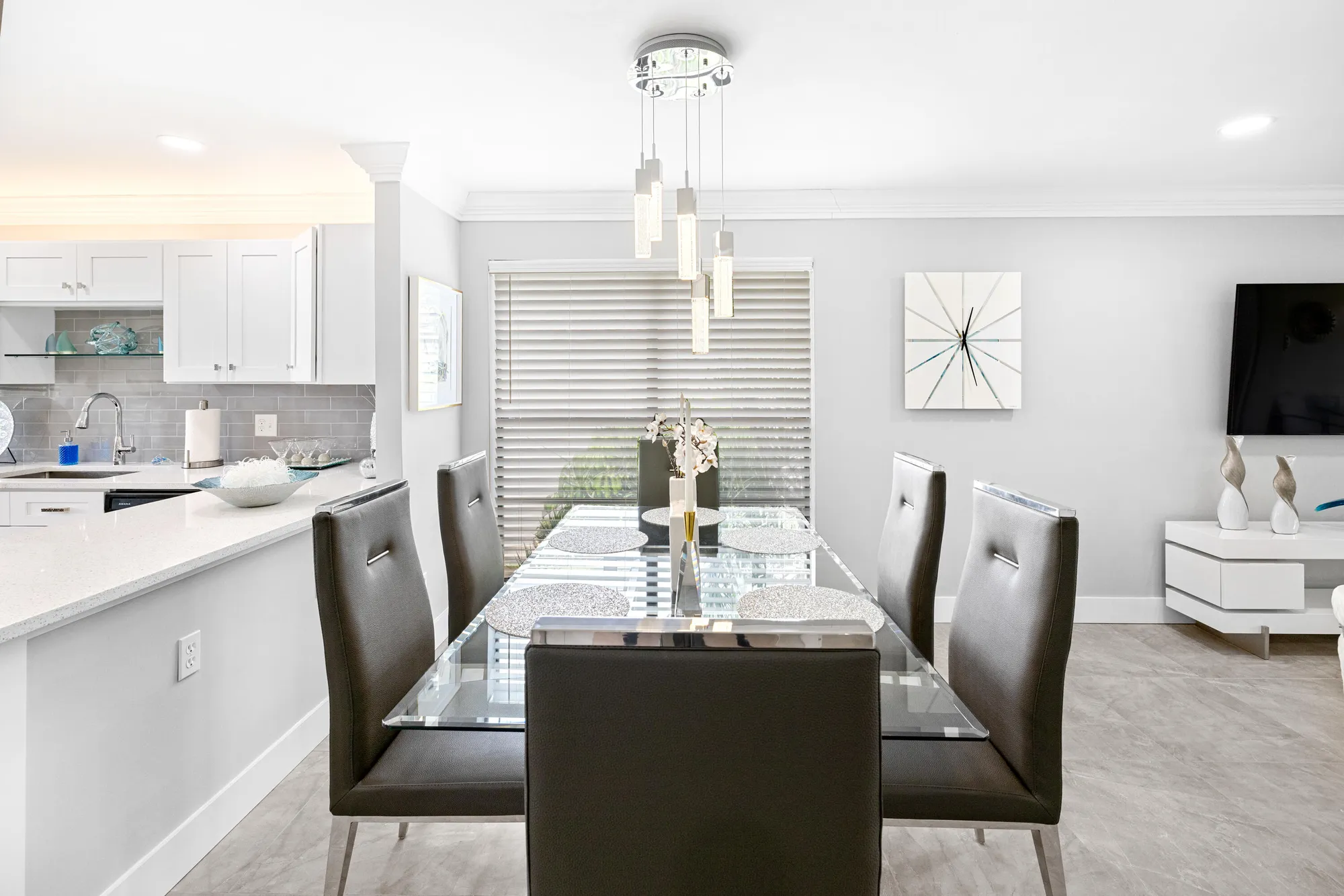 Property Slideshow image 10 of 41 | 9187 norte lago apt 5b, Boca Raton, FL, 33428