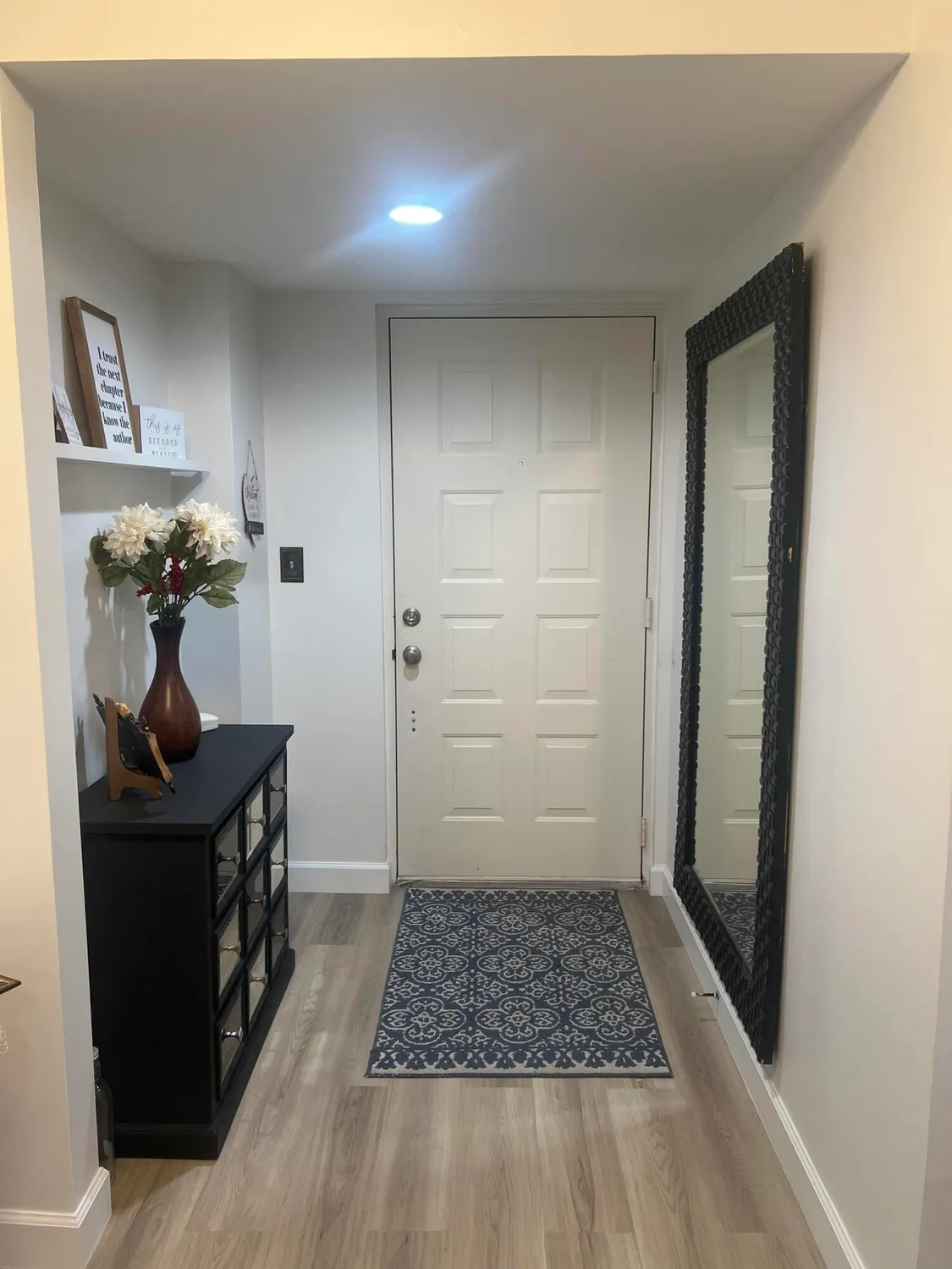 Property Slideshow image 2 of 18 | 6698 10th ave 408, Lake Worth, FL, 33467