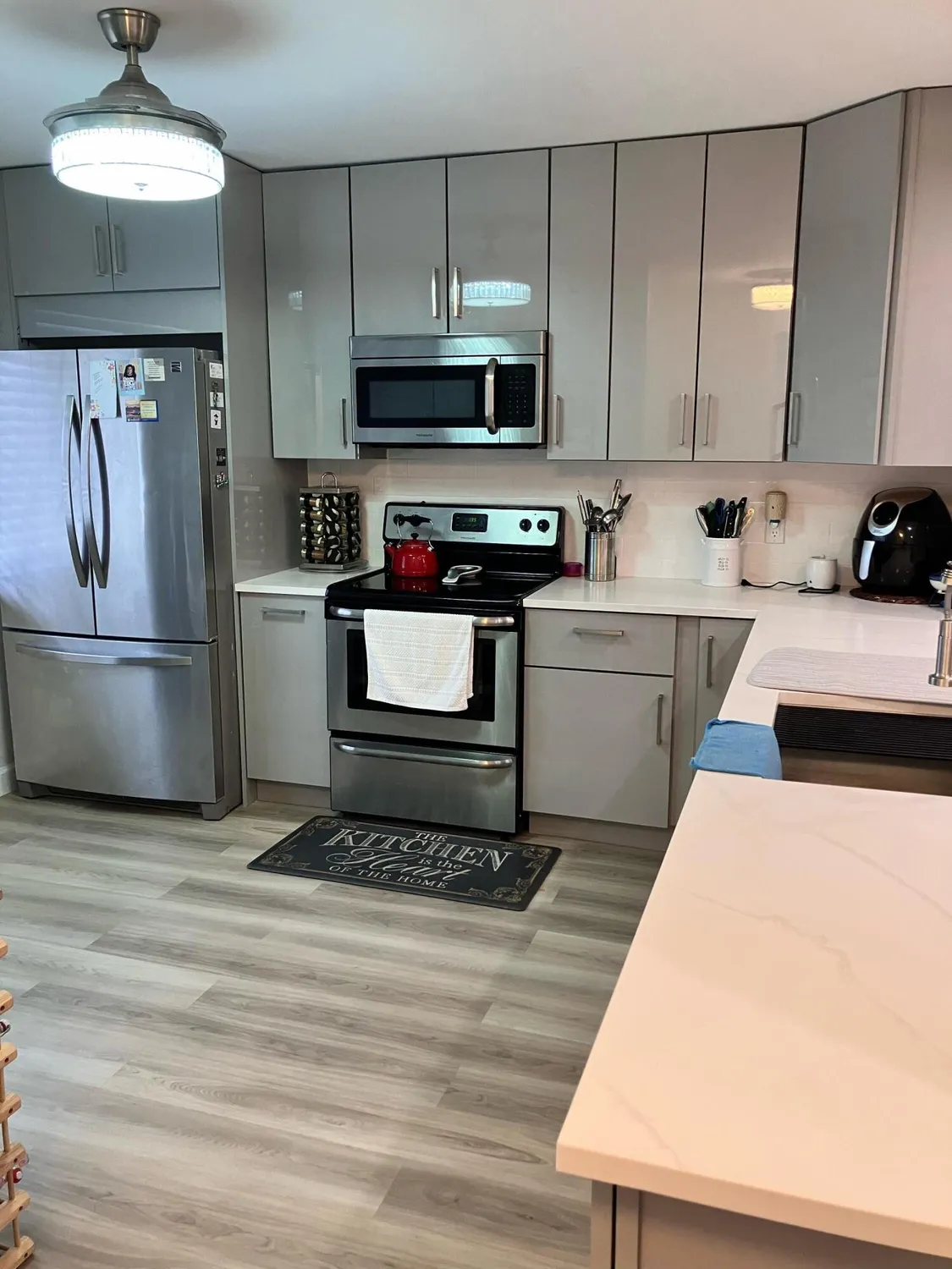 Property Slideshow image 4 of 18 | 6698 10th ave 408, Lake Worth, FL, 33467