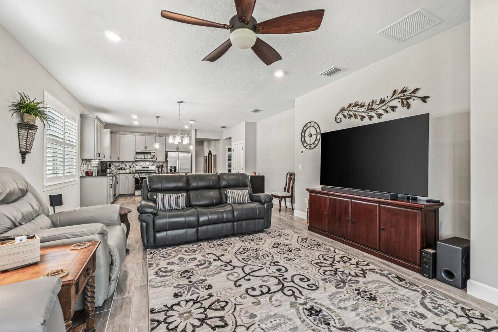 Property Slideshow image 12 of 55 | 13207 sw vermillion cir, Port Saint Lucie, FL, 34987