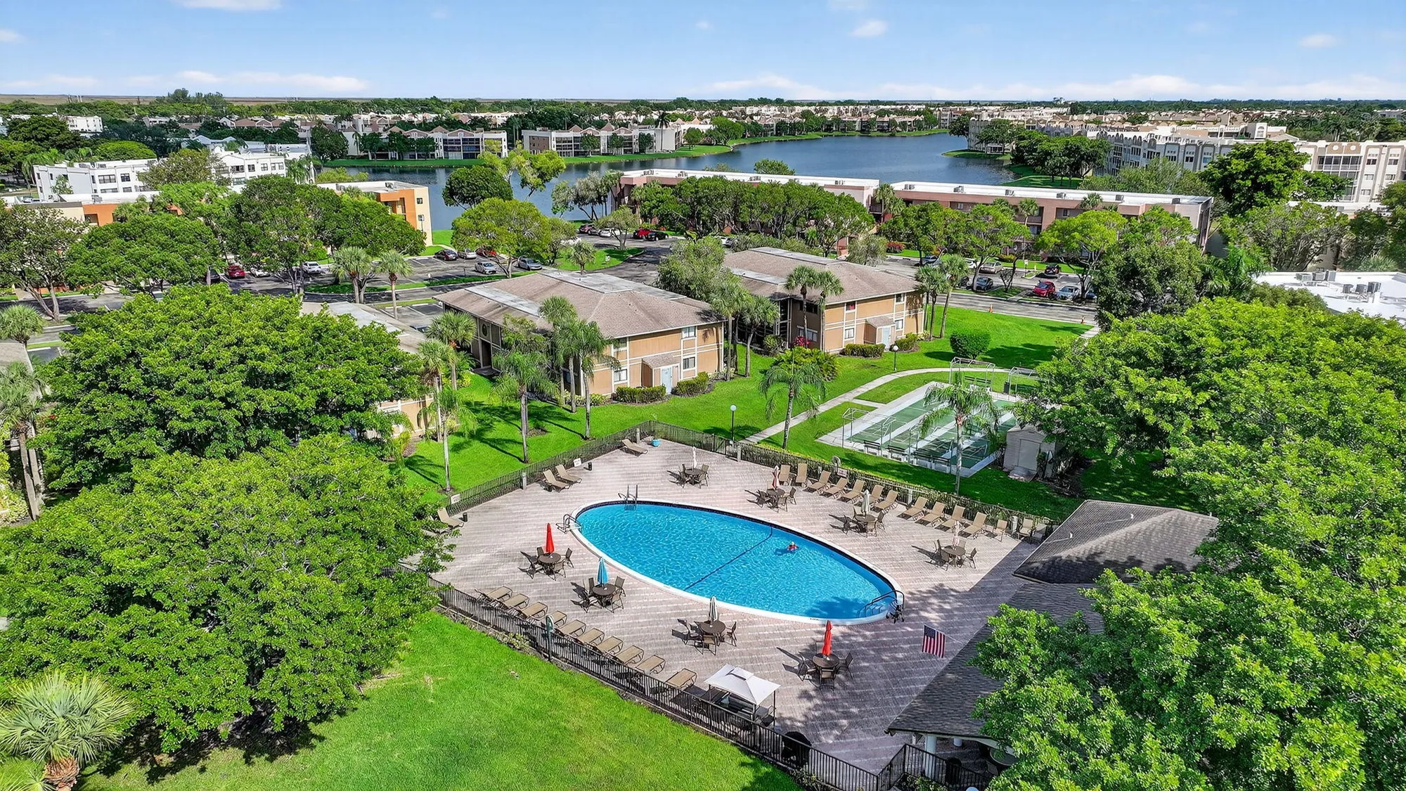 Property Slideshow image 25 of 43 | 7711 ashmont cir # 215, Tamarac, FL, 33321