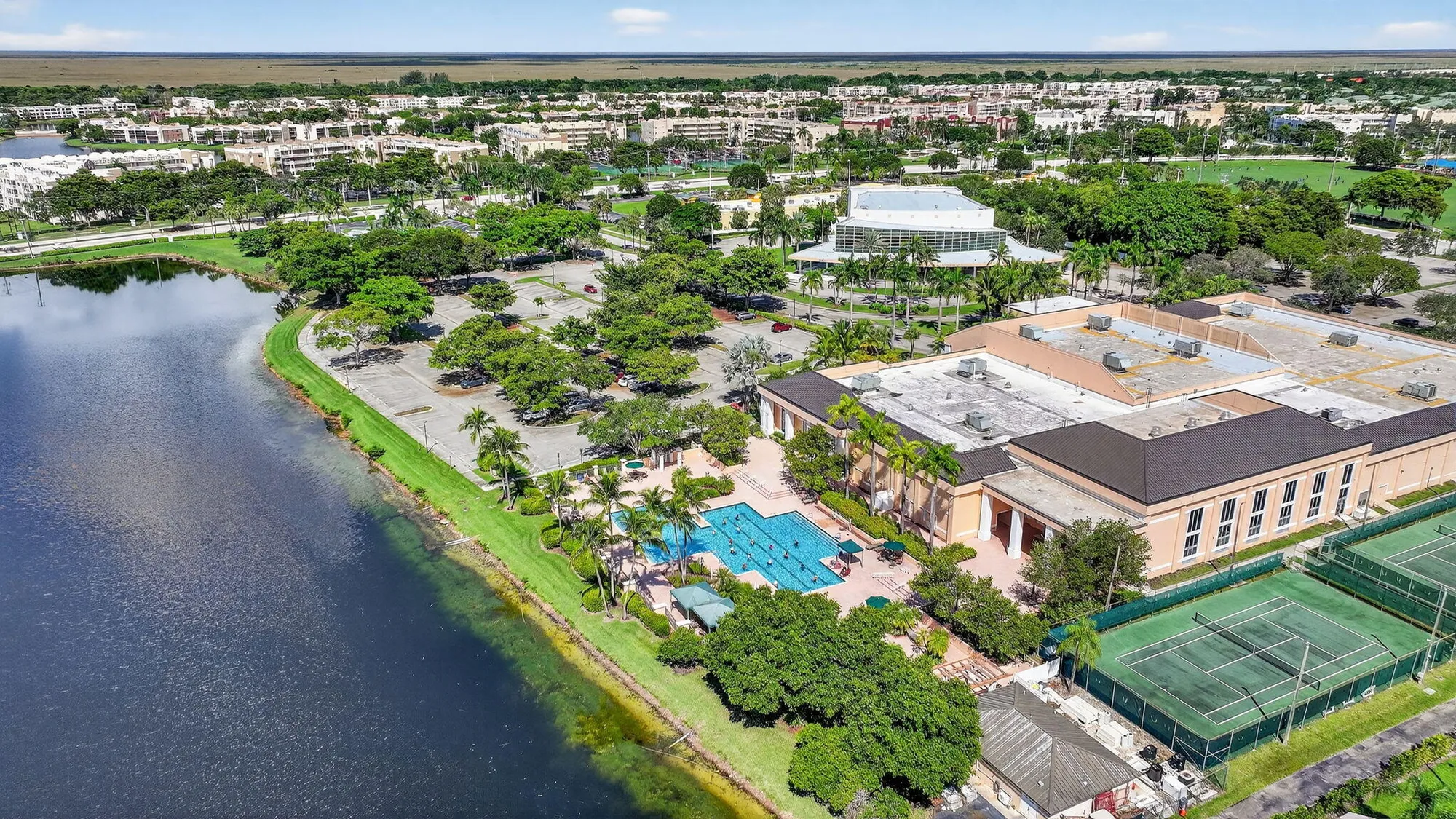 Property Slideshow image 32 of 43 | 7711 ashmont cir # 215, Tamarac, FL, 33321