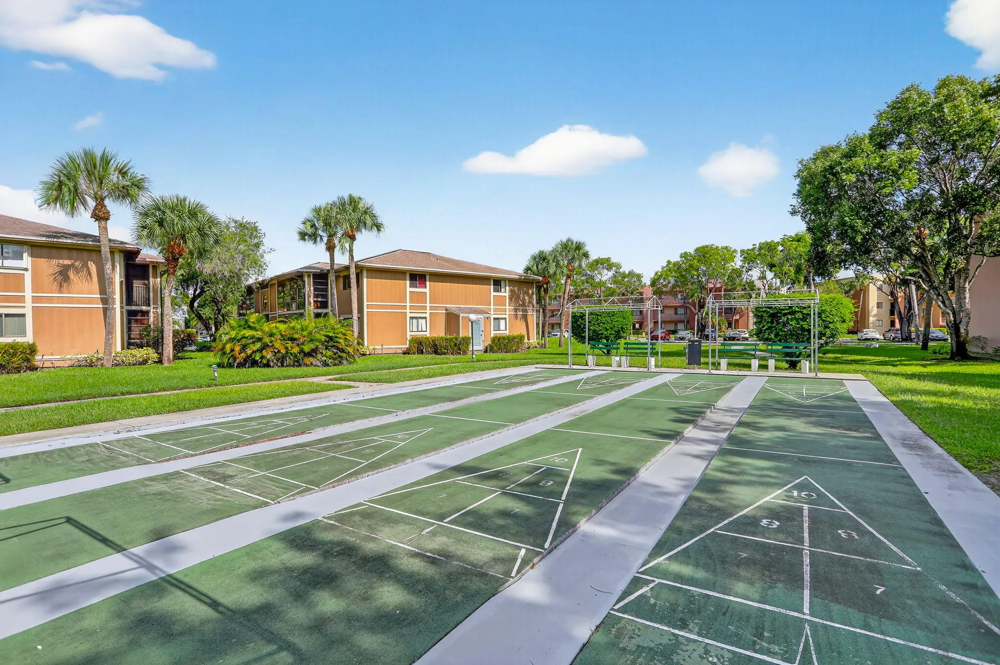Property Slideshow image 28 of 43 | 7711 ashmont cir # 215, Tamarac, FL, 33321