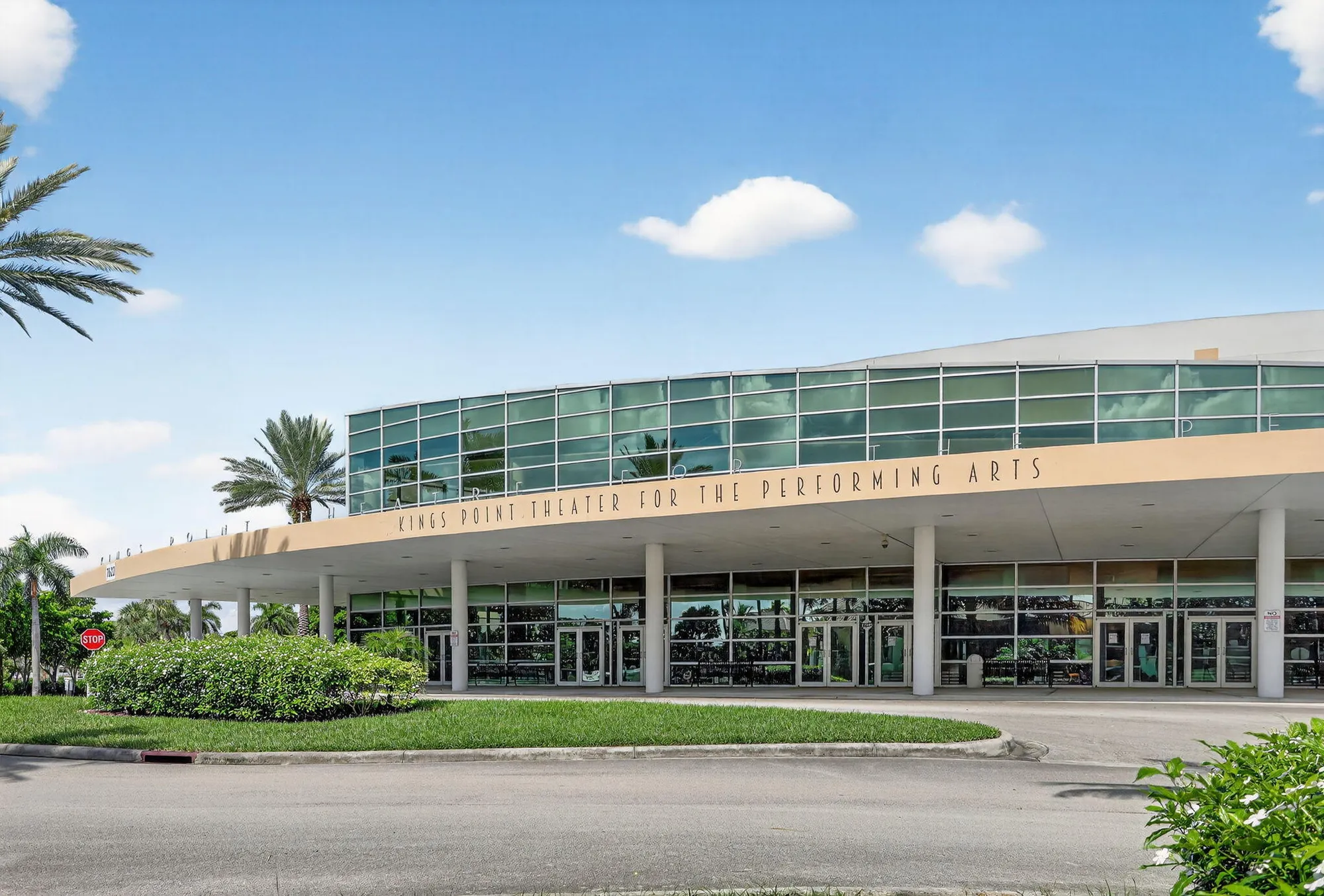 Property Slideshow image 38 of 43 | 7711 ashmont cir # 215, Tamarac, FL, 33321