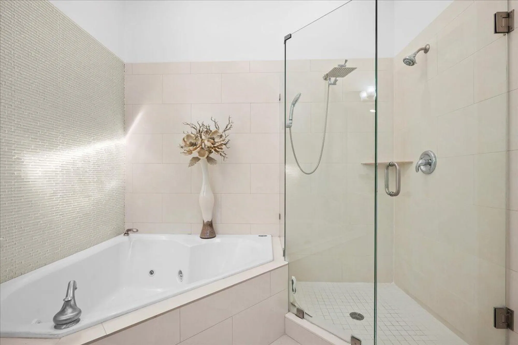 Property Slideshow image 18 of 35 | 5534 ainsley ct, Boynton Beach, FL, 33437