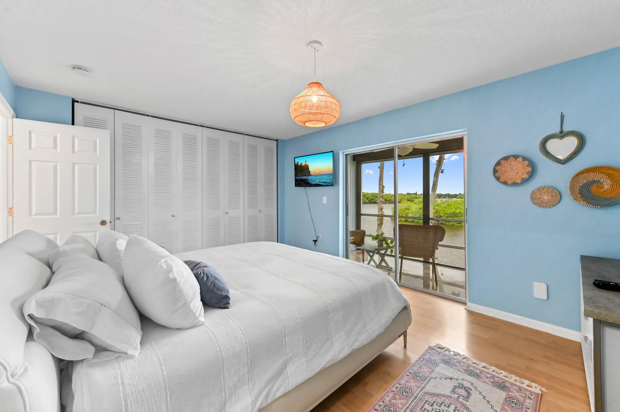 Property Slideshow image 10 of 23 | 2600 s kanner hwy f9, Stuart, FL, 34994