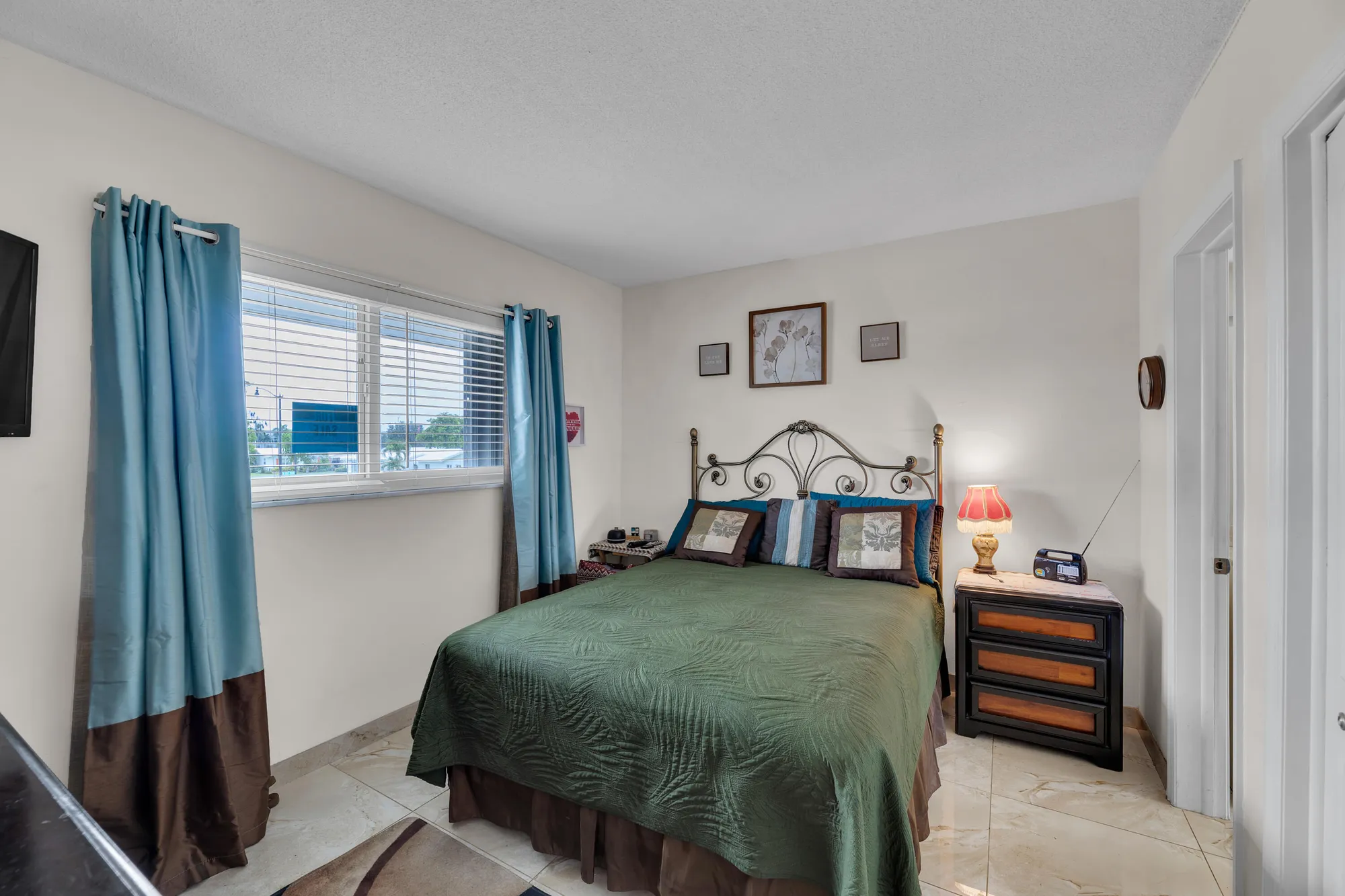 Property Slideshow image 18 of 57 | 2700 w golf blvd apt 243, Pompano Beach, FL, 33064