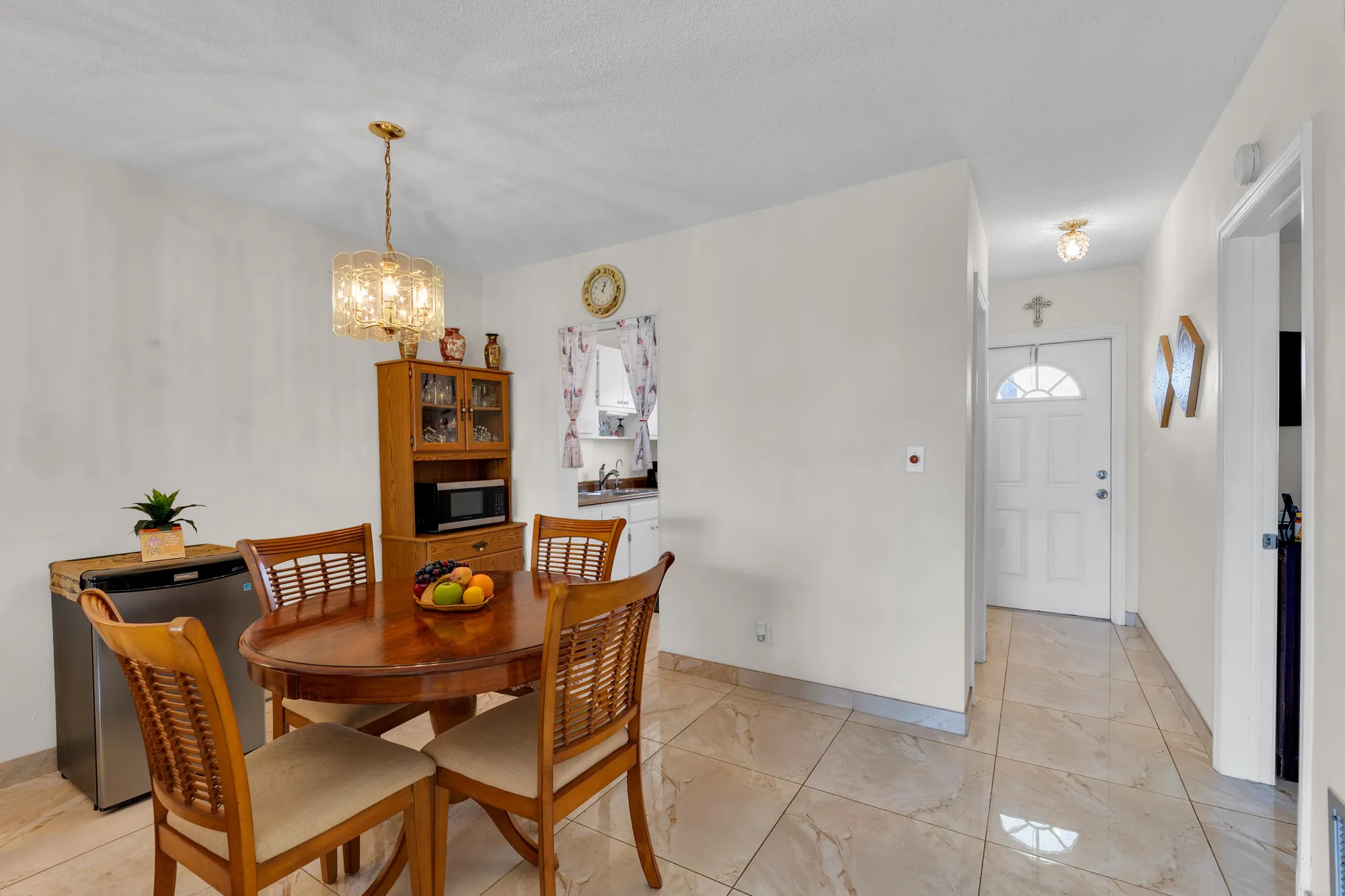 Property Slideshow image 8 of 57 | 2700 w golf blvd apt 243, Pompano Beach, FL, 33064