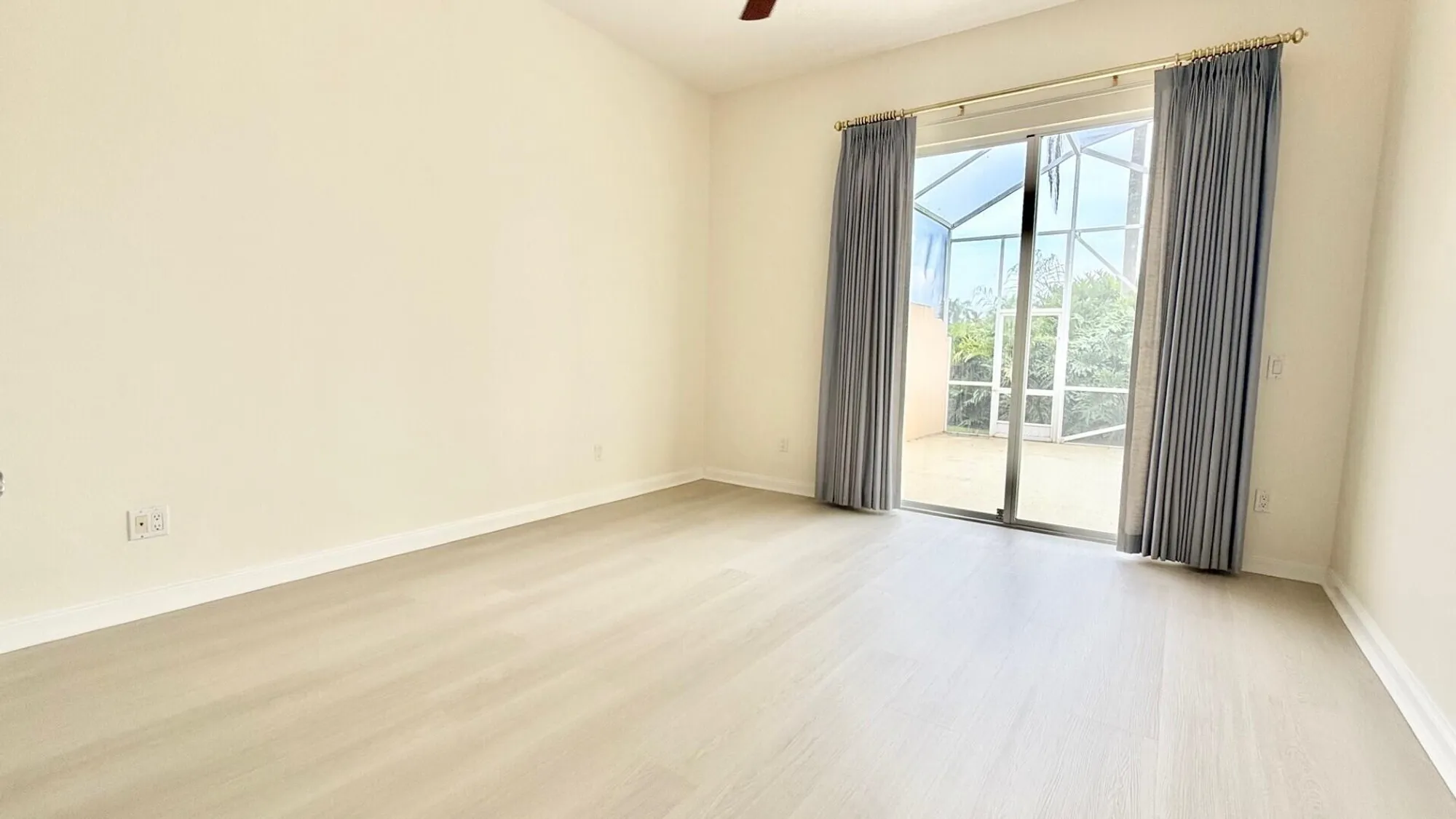 Property Slideshow image 13 of 64 | 2706 james river rd, West Palm Beach, FL, 33411