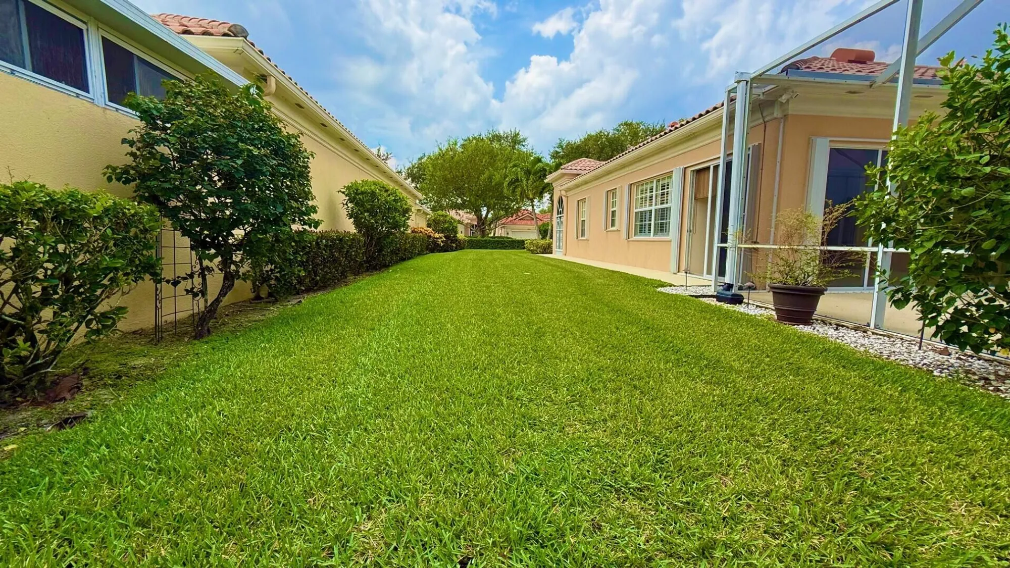 Property Slideshow image 3 of 64 | 2706 james river rd, West Palm Beach, FL, 33411
